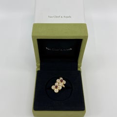 Rare Vintage Van Cleef & Arpels Ruby Diamond Double Trefle 18k Gold Flower Ring