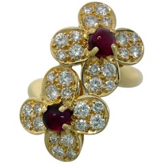 Rare Vintage Van Cleef & Arpels Ruby Diamond Double Trefle 18k Gold Flower Ring