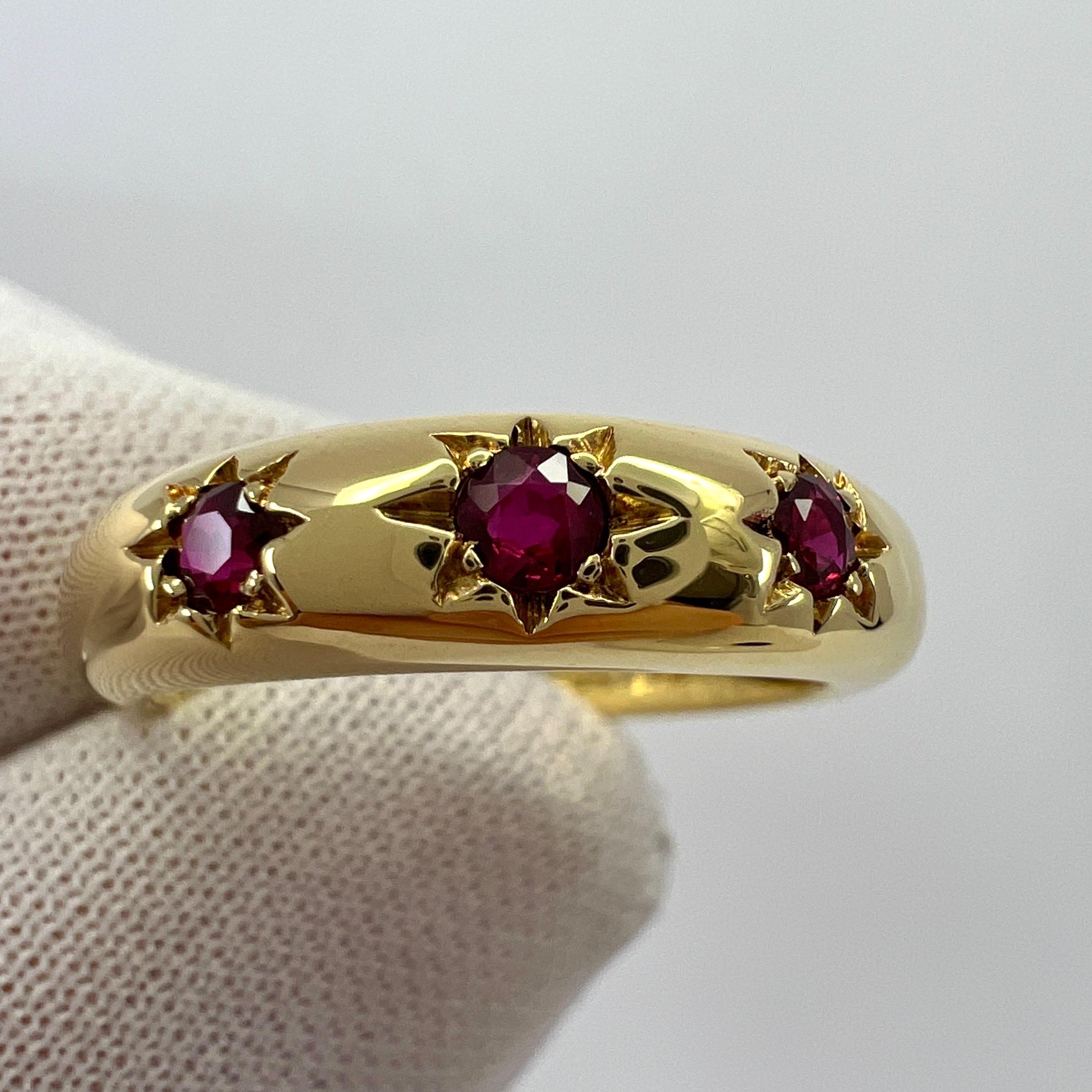 Rare Vintage Van Cleef & Arpels Star Set Ruby 18k Yellow Gold Three Stone Ring For Sale 7