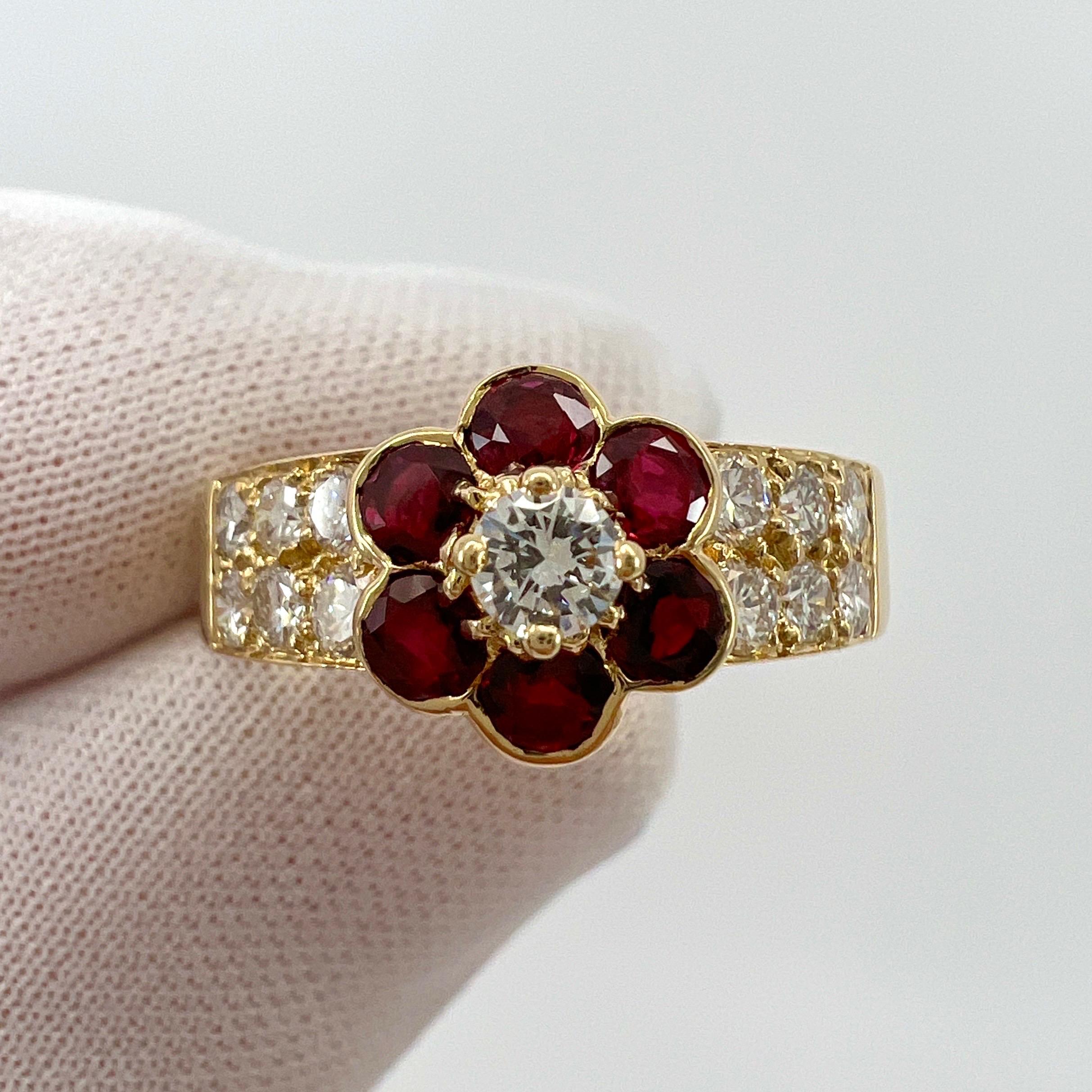 Seltener Vintage Van Cleef & Arpels Vivid Red Ruby & Diamond Fleurette Flower Ring im Zustand „Hervorragend“ im Angebot in Birmingham, GB