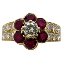 Rare Vintage Van Cleef & Arpels Vivid Red Ruby & Diamond Fleurette Flower Ring