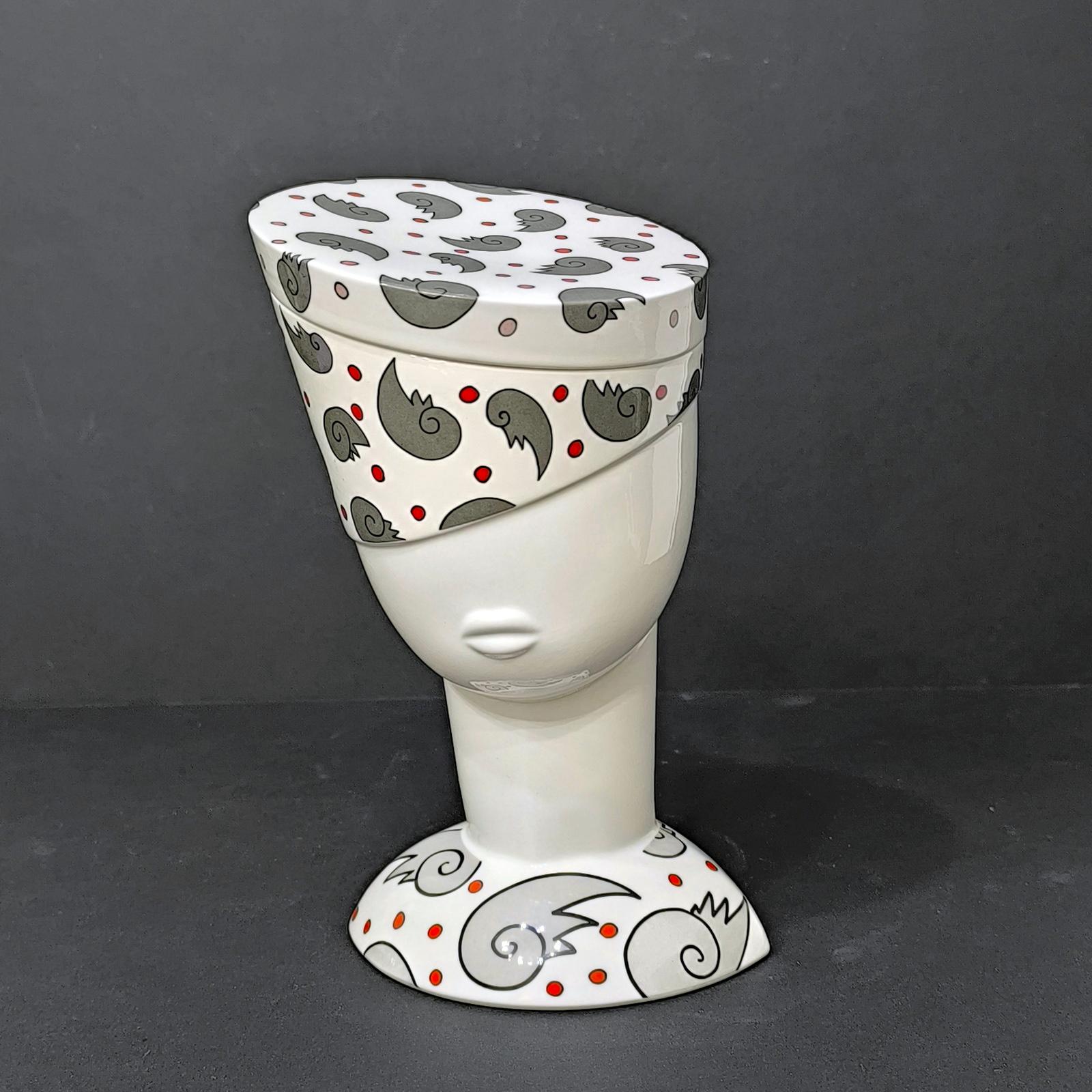 Rara Caja con Tapa Vintage Villeroy & Boch de la Serie Caras Francia, años 80 en venta 1