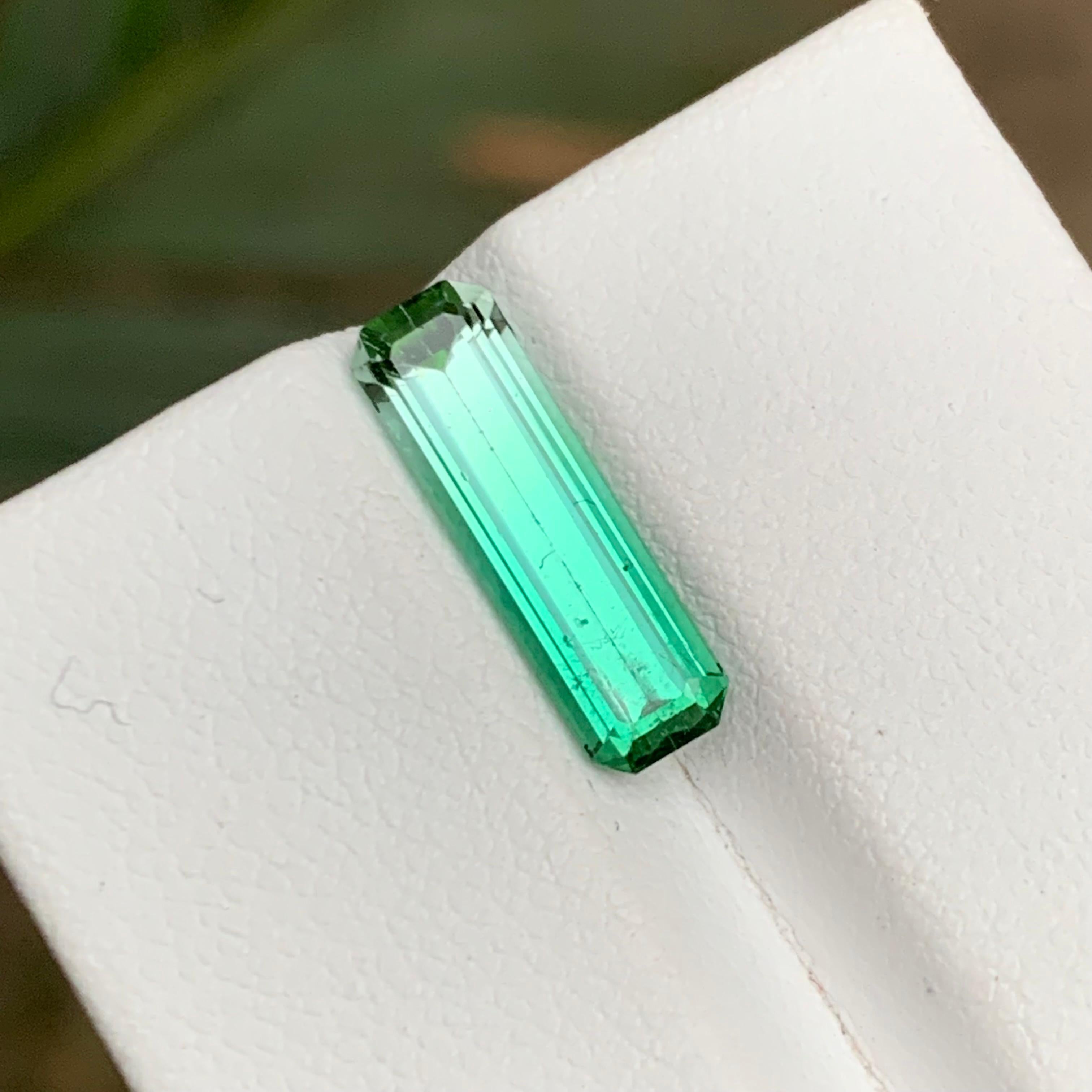 Rare Vivid Bluish Green Bicolor Tourmaline Gemstone 2.85 Ct Emerald Cut for Ring For Sale 6