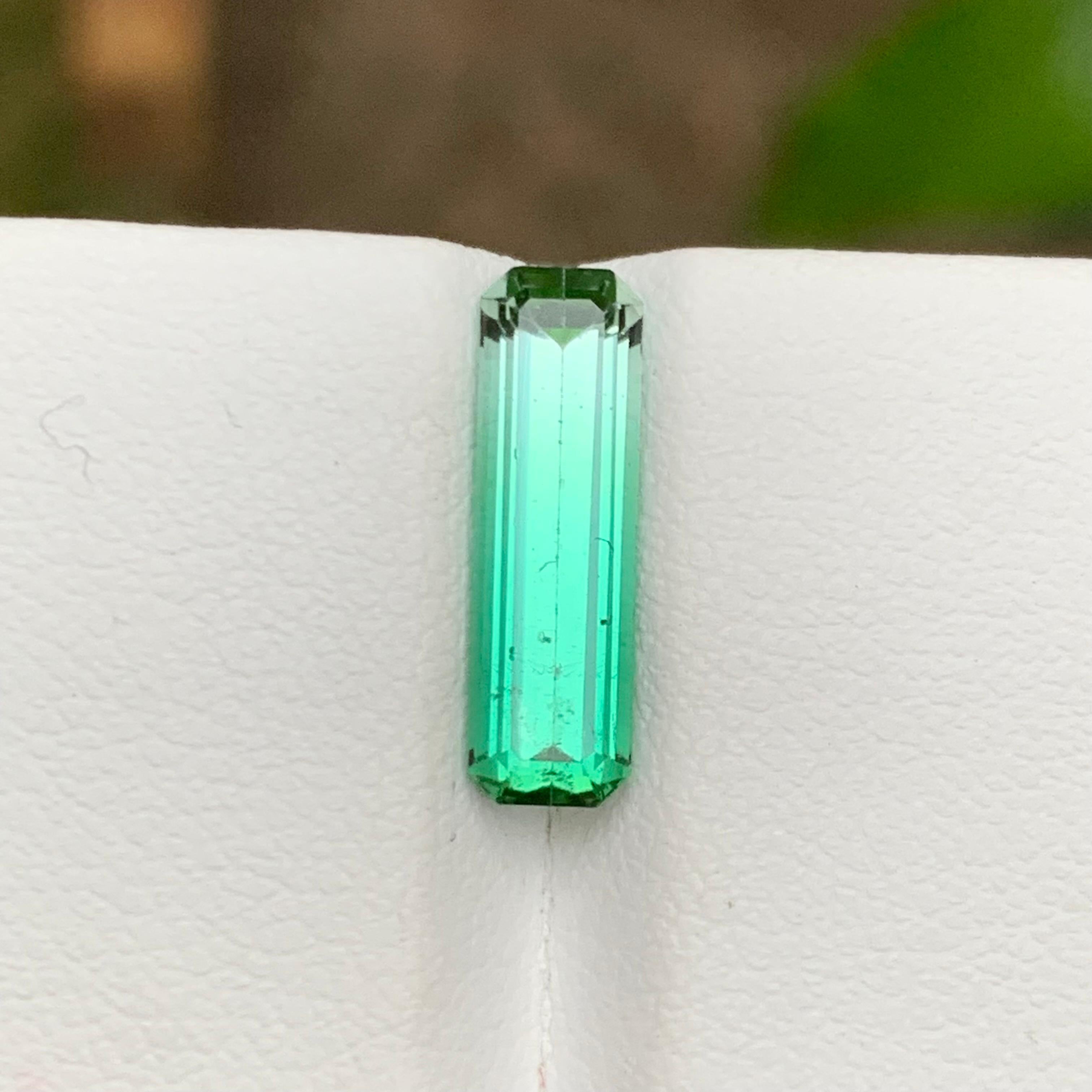 Rare Vivid Bluish Green Bicolor Tourmaline Gemstone 2.85 Ct Emerald Cut for Ring Unisexe en vente