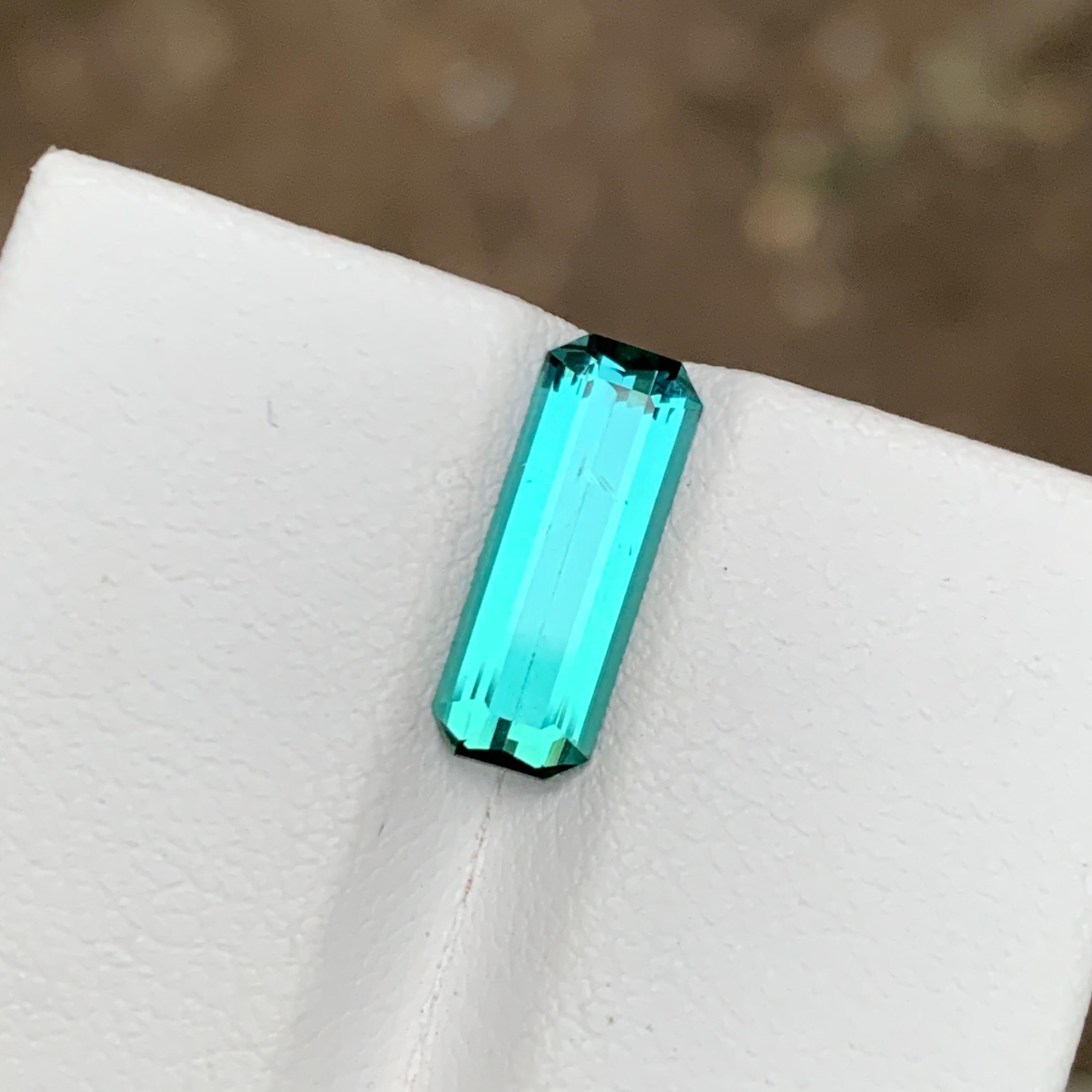 Rare Vivid Neon Bluish Green Hue Tourmaline Gemstone 1.75Ct Emerald Cut for Ring For Sale 7
