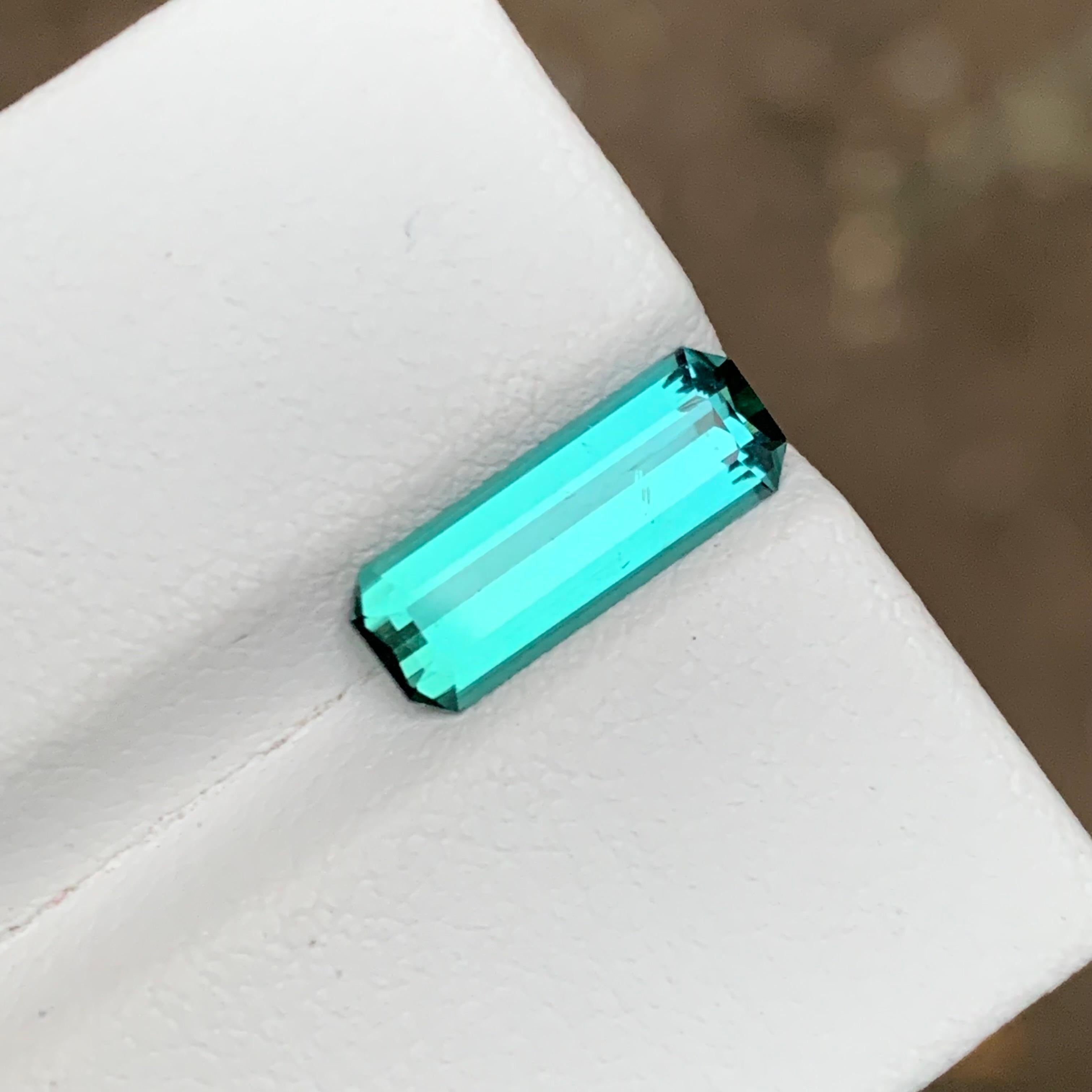 Rare Vivid Neon Bluish Green Hue Tourmaline Gemstone 1.75Ct Emerald Cut for Ring For Sale 4