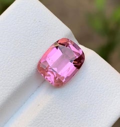 Seltener Vivid Pink Natürlicher Turmalin Edelstein, 3.85 Ct Cushion Cut-Ring-Schmuck