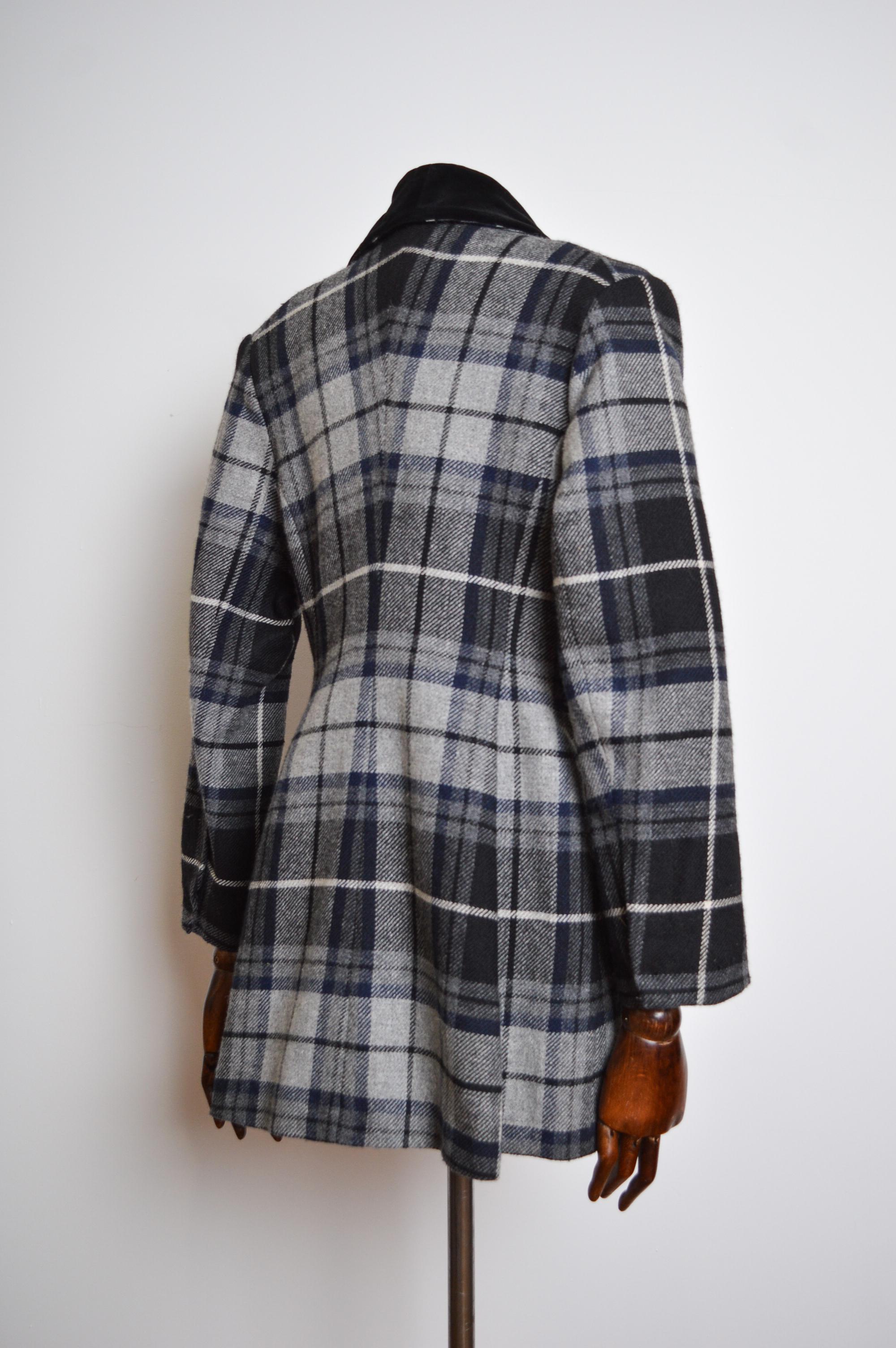 Rare Vivienne Westwood 3 Suisses AW 1995/ 1996 Collab Checked Tartan Wool Coat  For Sale 9