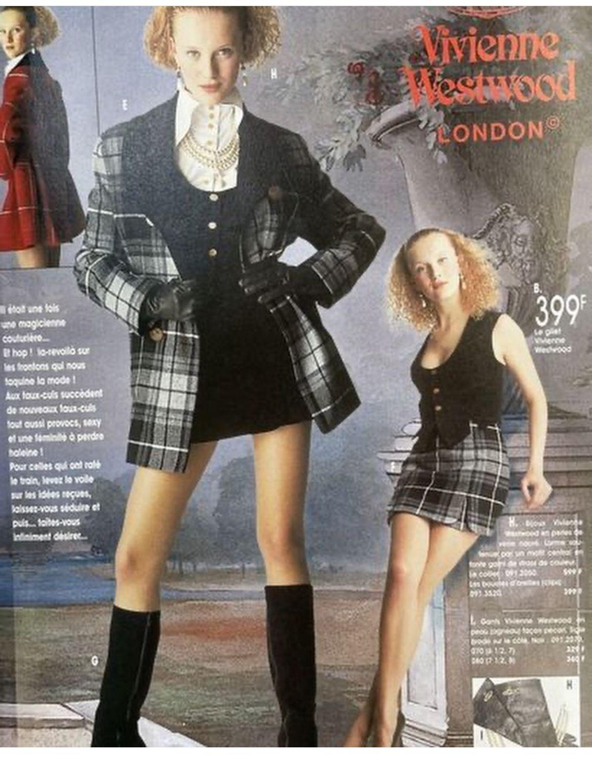 Rare Vivienne Westwood 3 Suisses AW 1995/ 1996 Collab Checked Tartan Wool Coat  For Sale 13