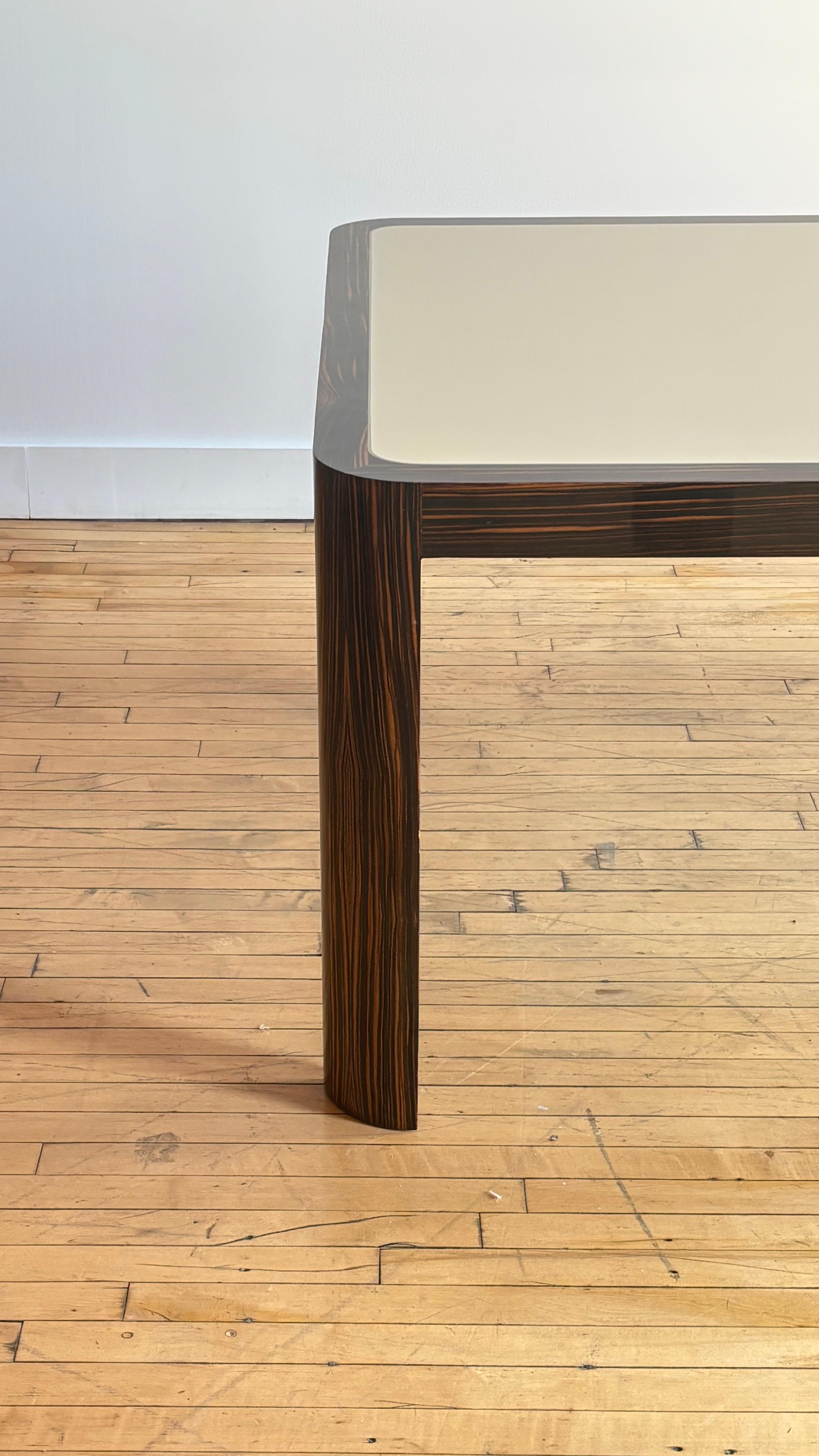 Zébrano Rare table de salle à manger de Vladimir Kagan en vente