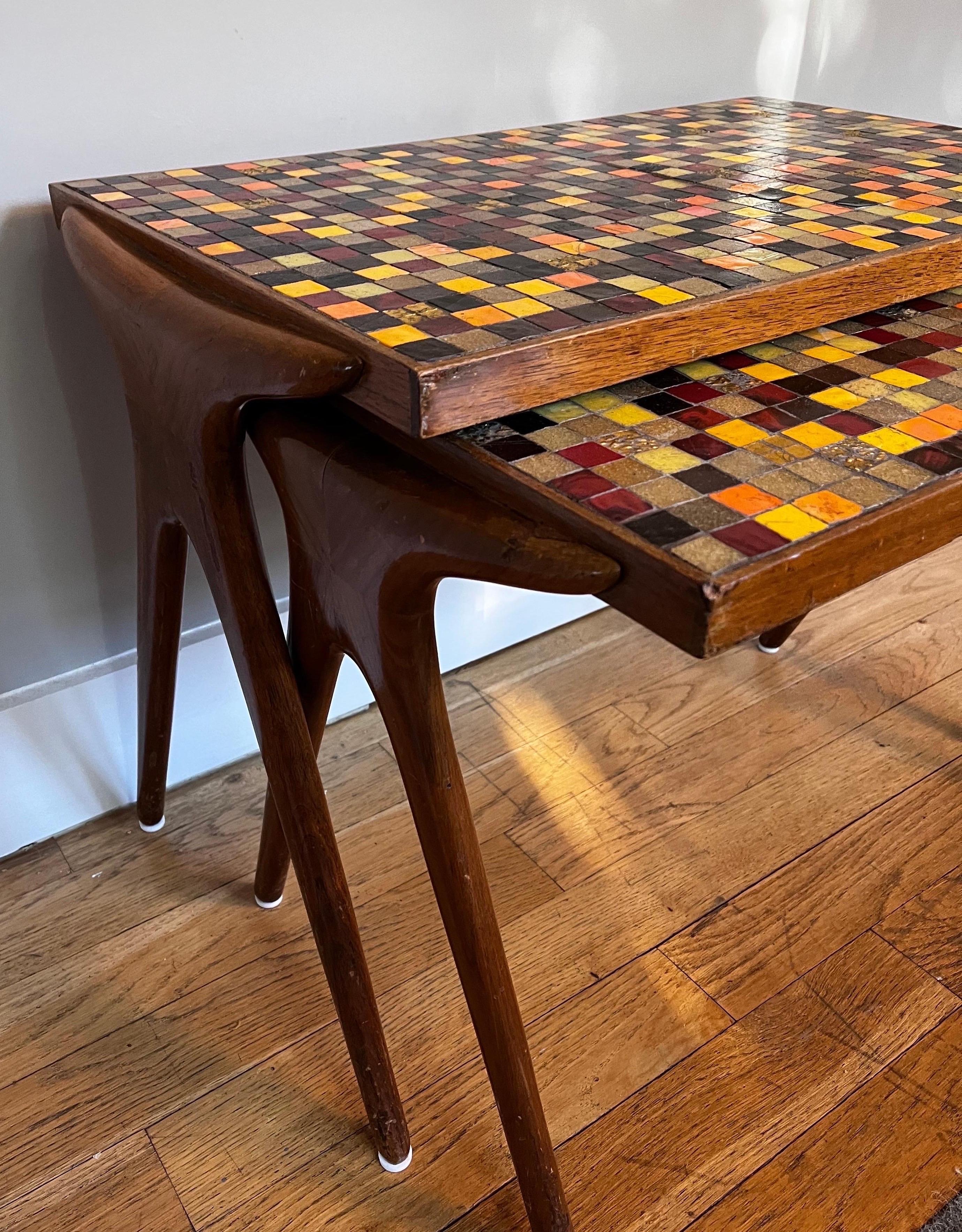 Bois de feuillus Rare table gigogne en mosaïque de Vladimir Kagan pour Kagan-Dreyfuss, vers 1955 en vente