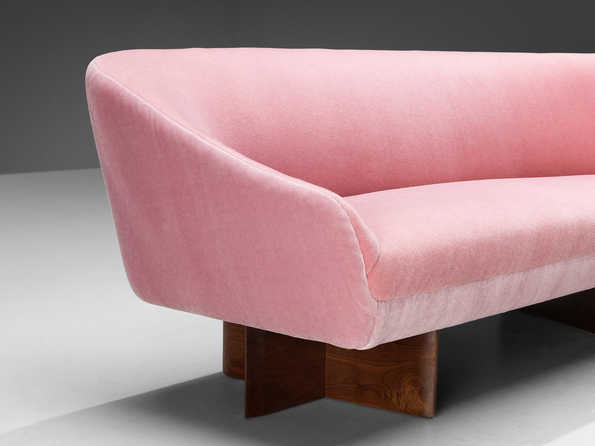 Rare Vladimir Kagan 'Wide Angle' Sofa in Purple Pink Mohair and Walnut  2