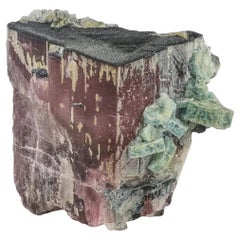 Raro berillo alcalino di Vorobyevite su cristallo di tormalina di Rubilite dall'Afghanistan
