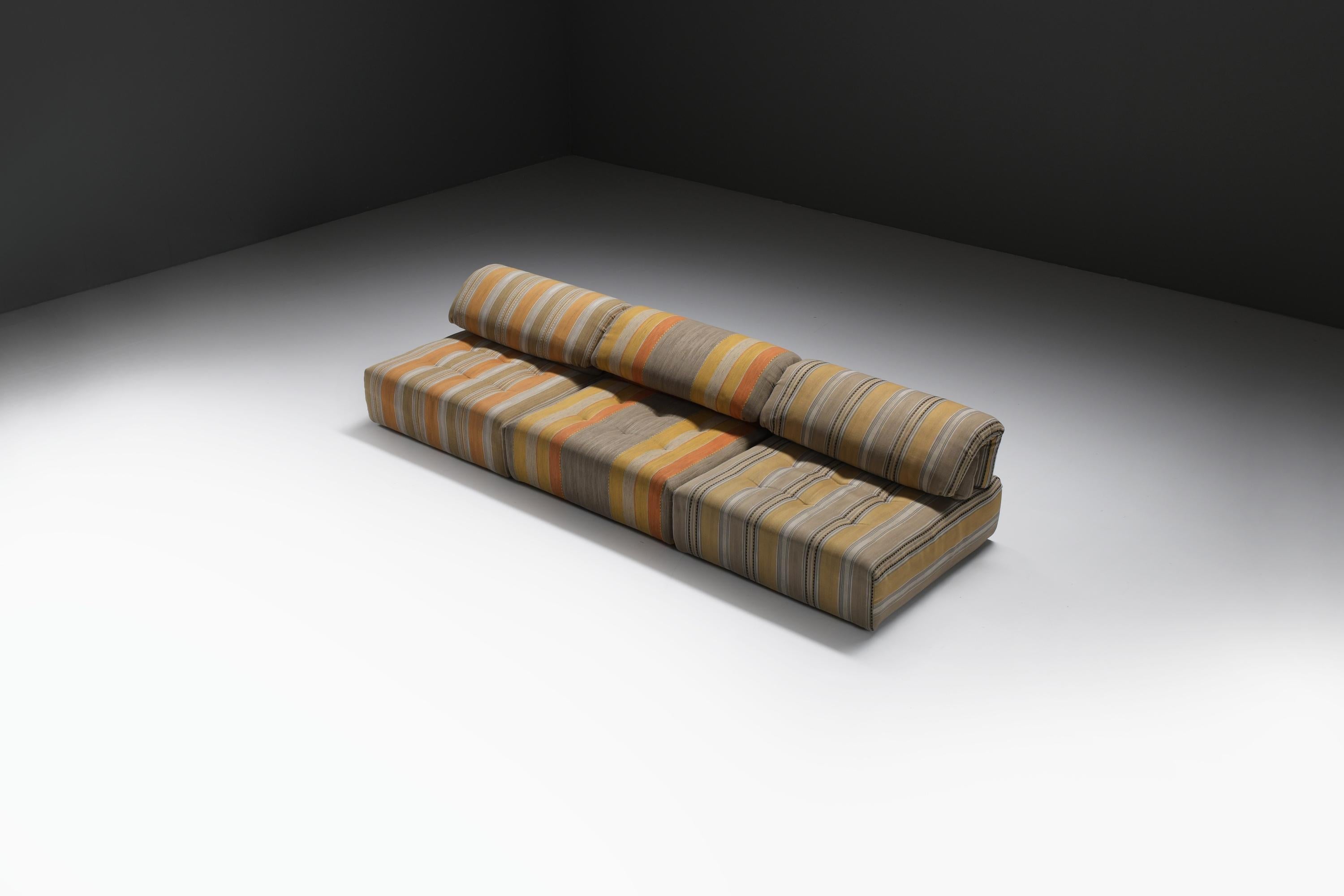 Rare Voyage Immobile ‘Carpe Diem’ sofa by Studio Roche Bobois for Roche Bobois 2