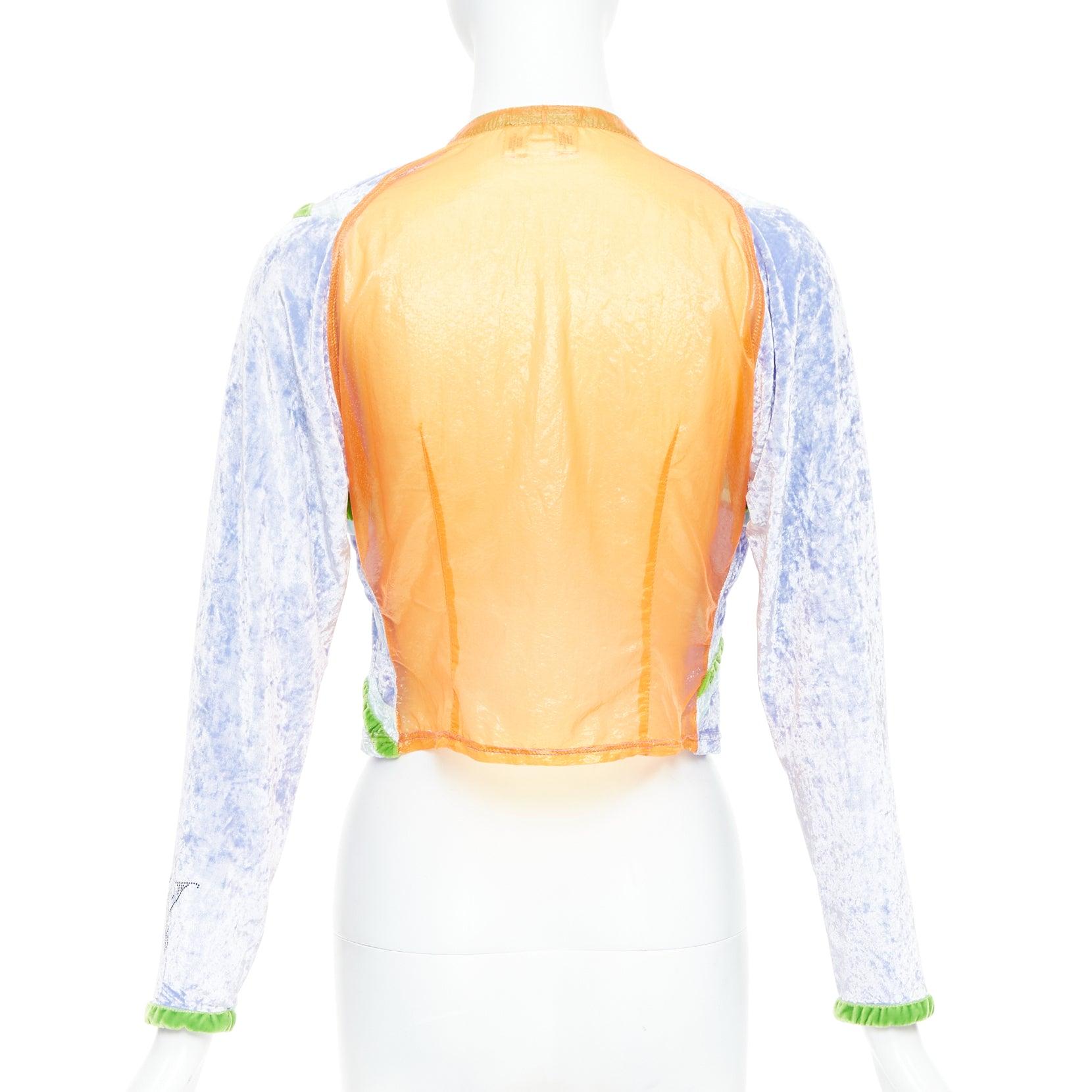 rare VOYAGE INVEST IN THE ORIGINAL green purple orange union jack cropped cardigan M
Reference: TGAS/E00263
Brand: Voyage Invest in the Original
Material: Silk, Blend
Color: Purple, Green
Pattern: Ethnic
Closure: Hook & Eye
Extra Details: Orange