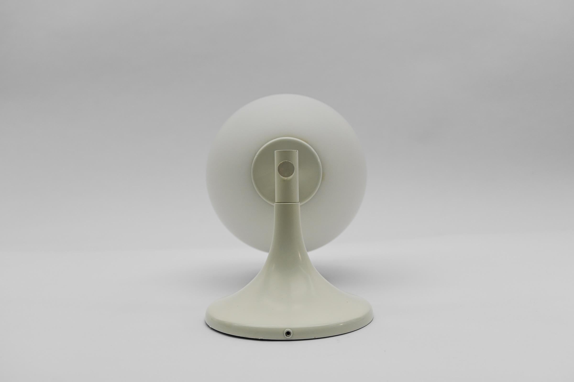 Painted Rare Wall Light in White by Max Bill for Temde, Switzerland, 1960s For Sale