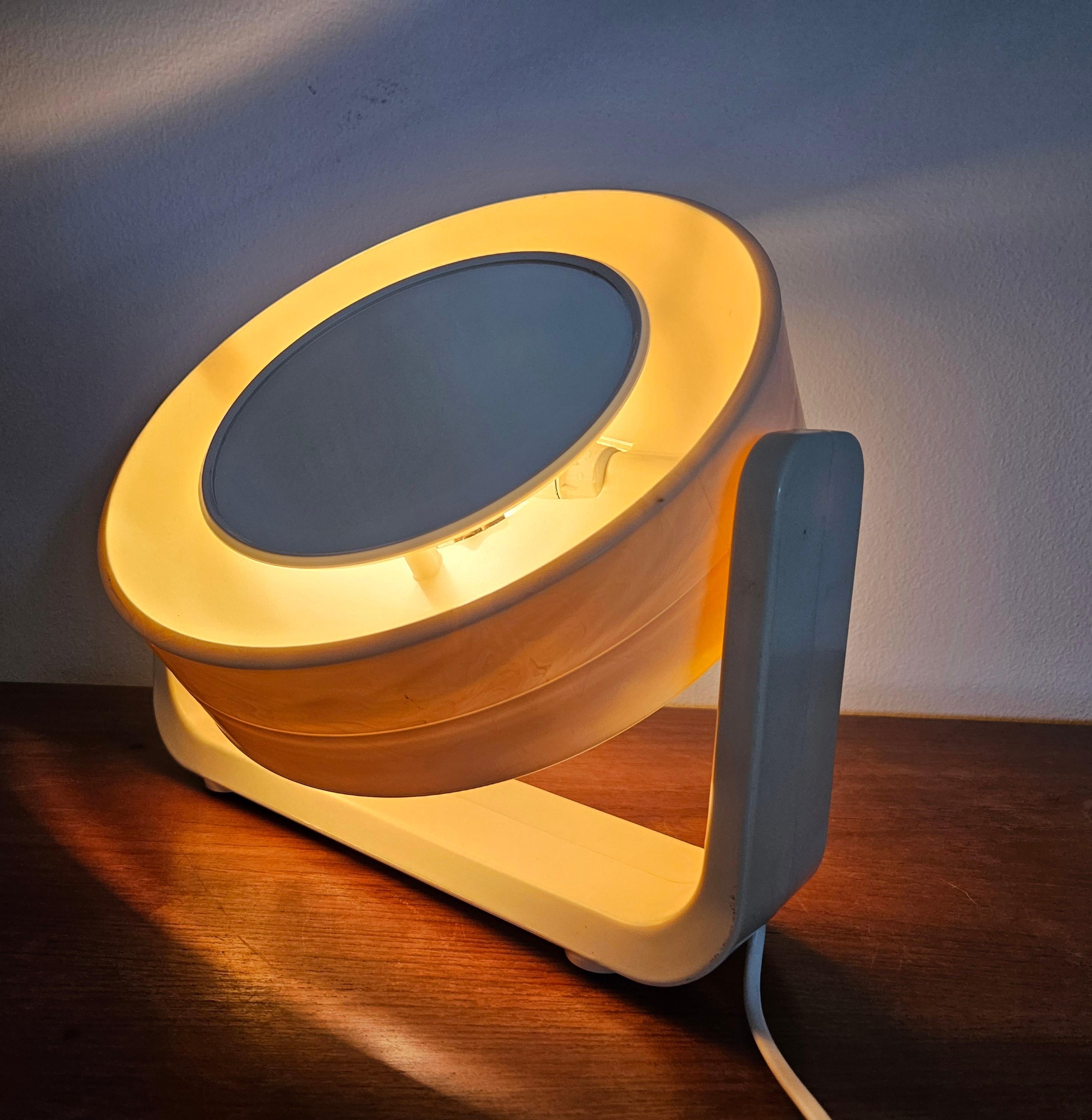 Seltener Wand- oder Tischspiegel mit Hintergrundbeleuchtung Midcentury, ALLSTAR, Deutschland, 1970er im Angebot 9