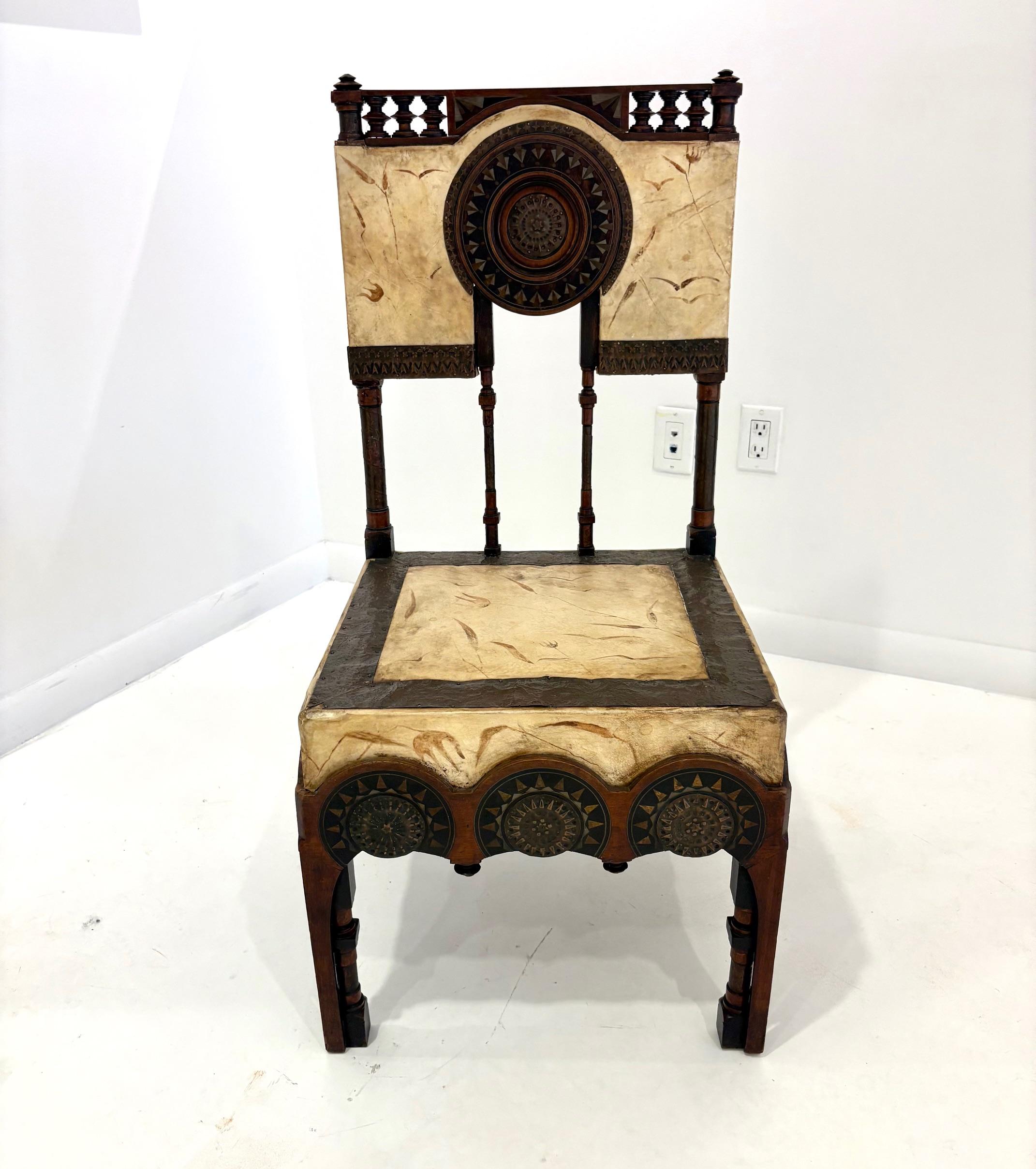 Noce Rara sedia laterale in noce, rame e pergamena di Carlo Bugatti. in vendita