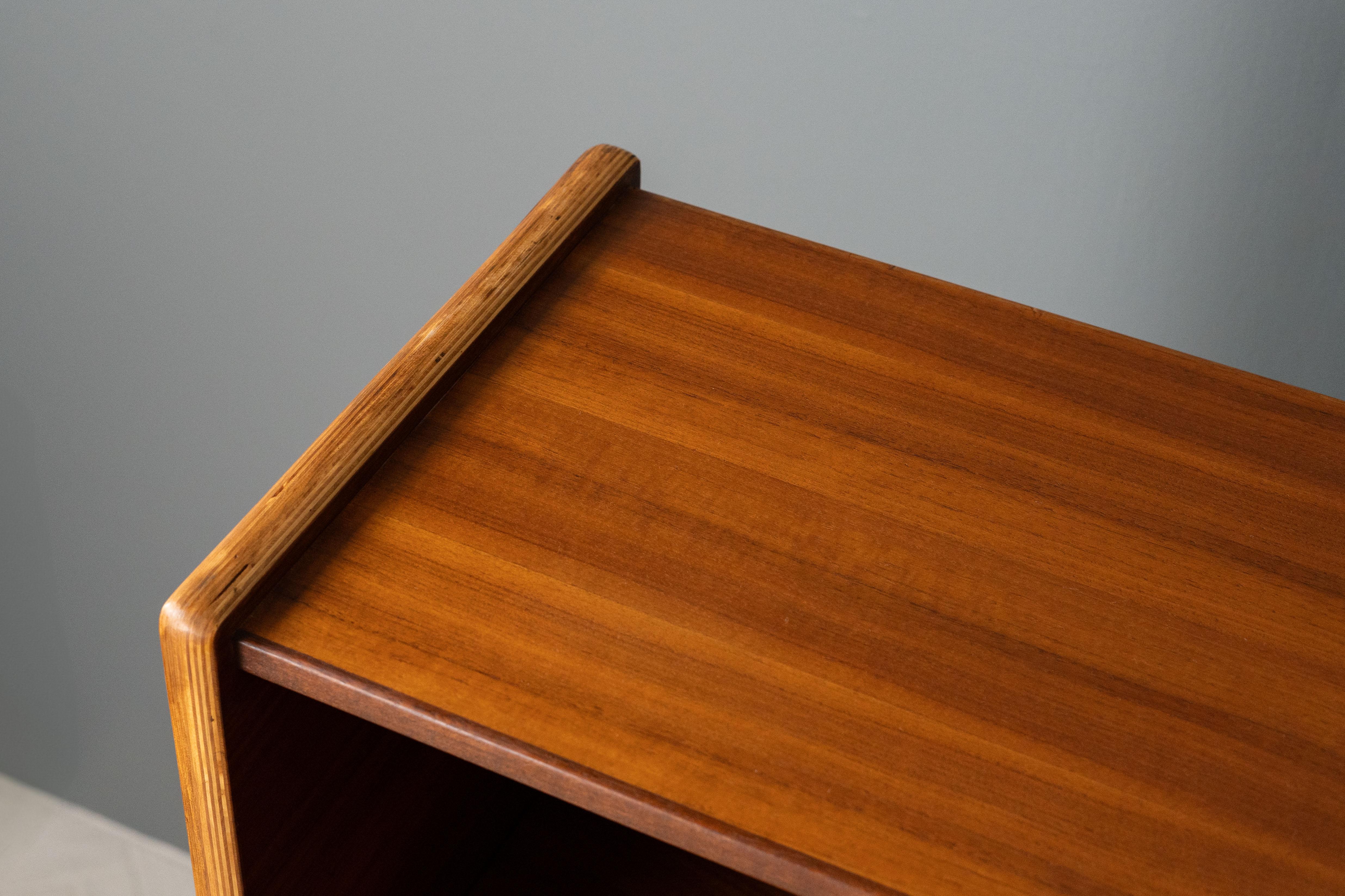 Rare Walnut Sideboard by Jens Risom For Sale 3
