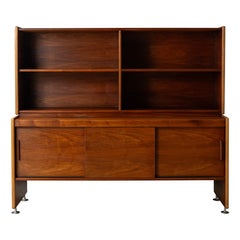 Rare buffet en noyer de Jens Risom