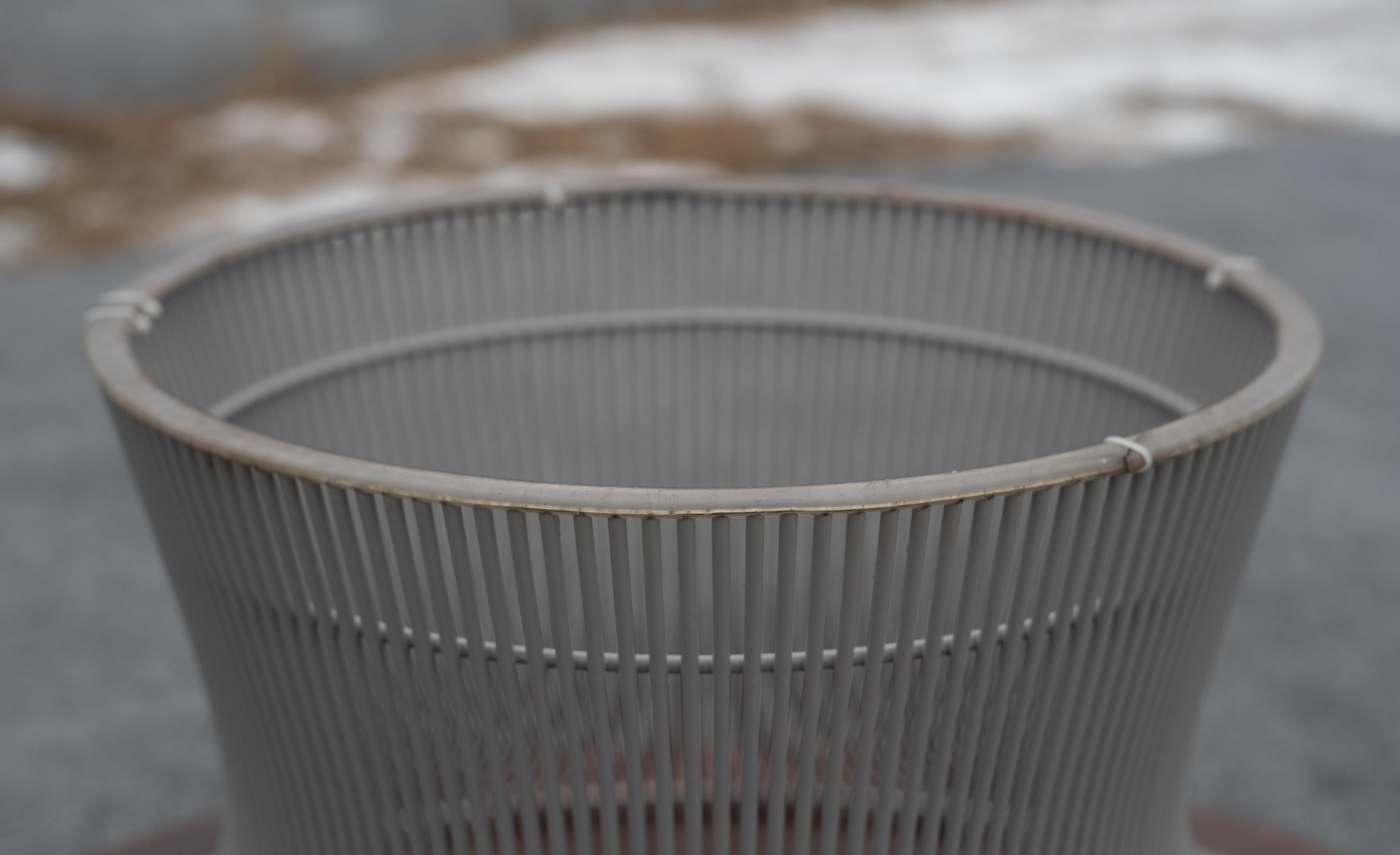 Rare Warren Platner for Knoll Walnut & Enameled Steel Coffee Table Special Order For Sale 5