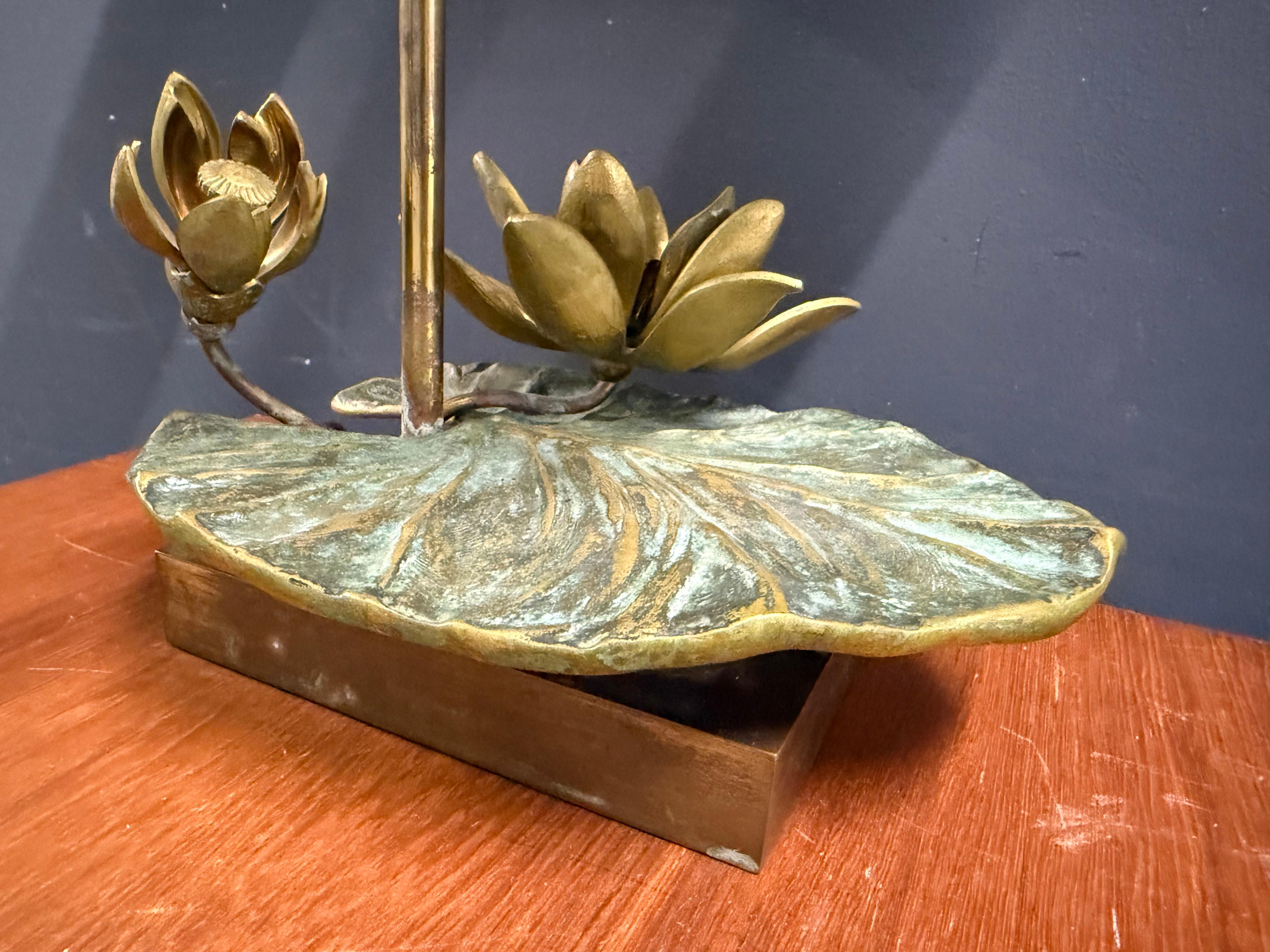 rara lampada a forma di ninfea di Maison Charles in vendita 5