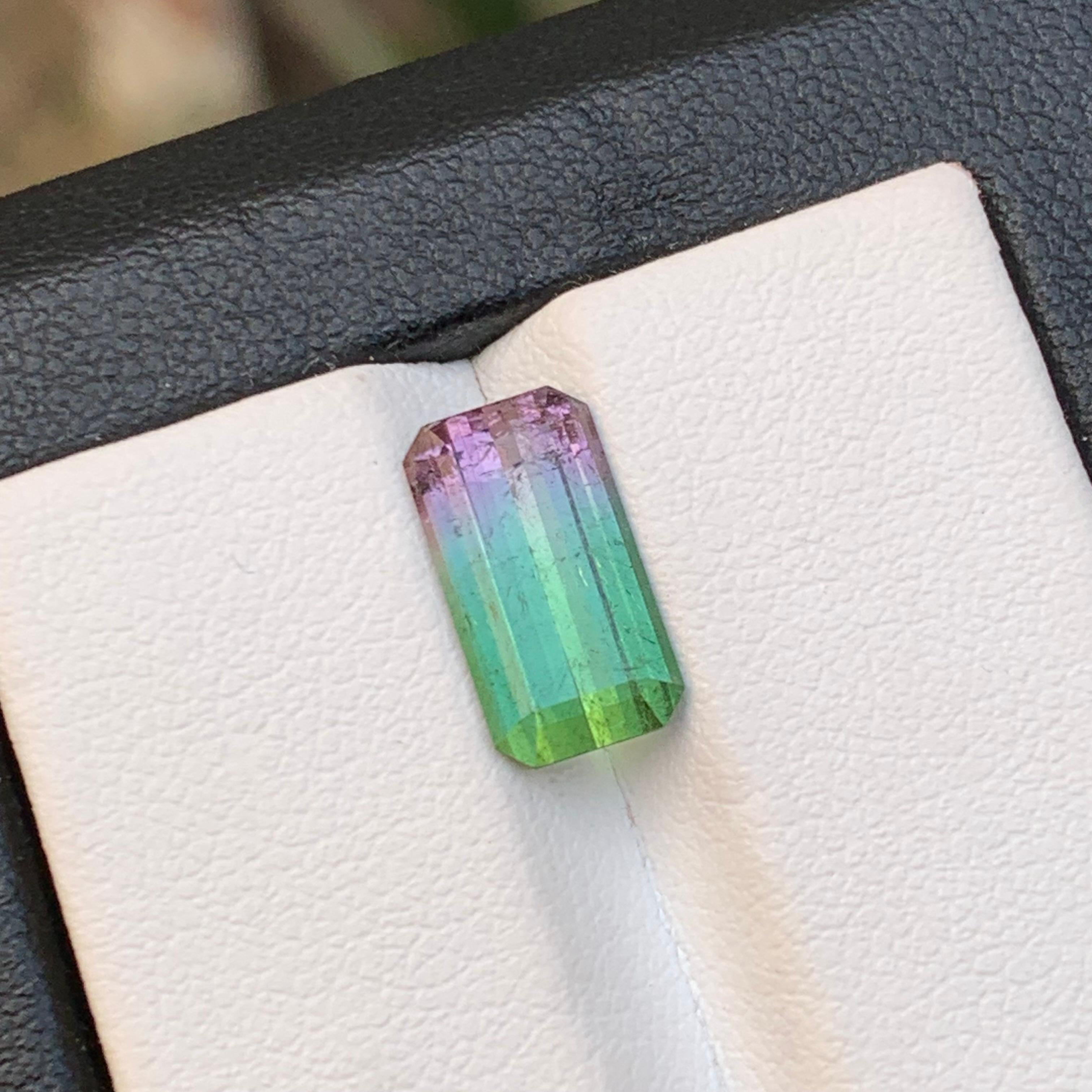 Rare Watermelon Bicolor Natural Tourmaline Loose Gemstone for Ring, Necklace Pendant, Bracelet or any other Jewelry Setting– Emerald Cut from Kunar Afghanistan!!

💎 GEMSTONE TYPE: Watermelon Tourmaline
⚖️ WEIGHT: 3.05 Carats
🪚 SHAPE & CUT: Emerald