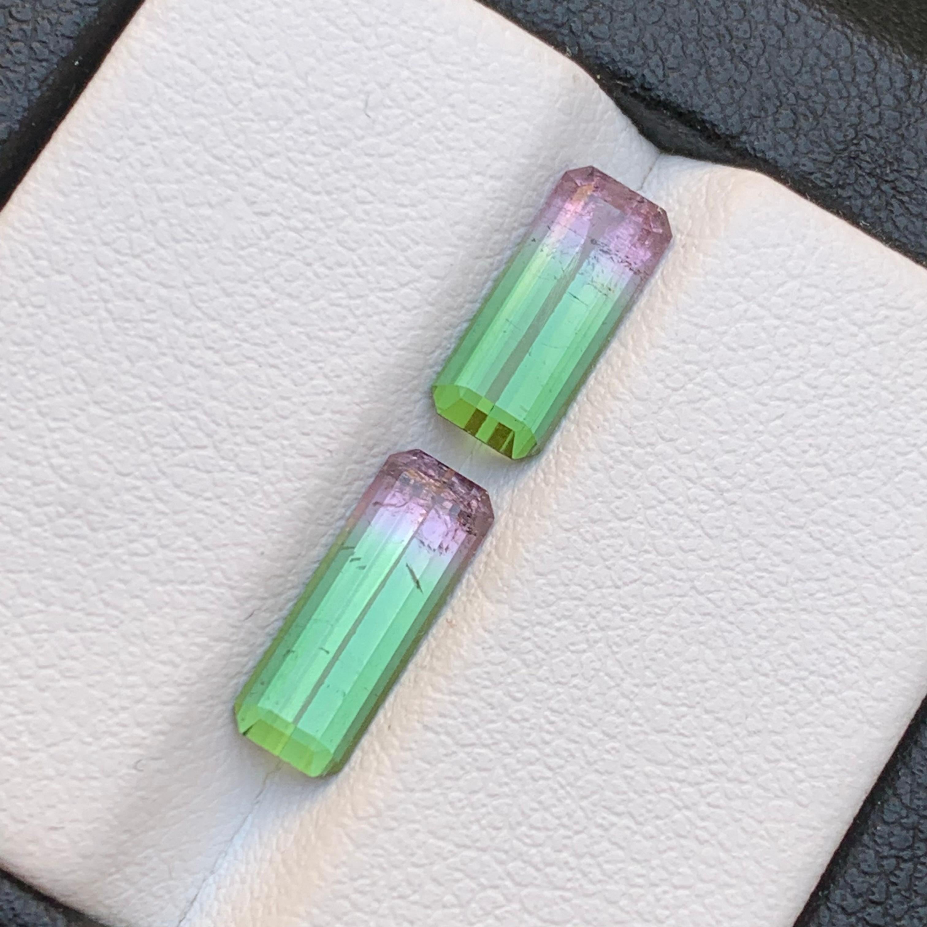 Rare Watermelon Bicolor Natural Tourmaline Loose Gemstones Set for Rings, Necklace Pendants, Bracelet or any other Jewelry Setting– Emerald Cut from Kunar Afghanistan!!

💎 GEMSTONE TYPE: Tourmaline
⚖️ WEIGHT: 3.10 Carats
🪚 SHAPE & CUT: Emerald