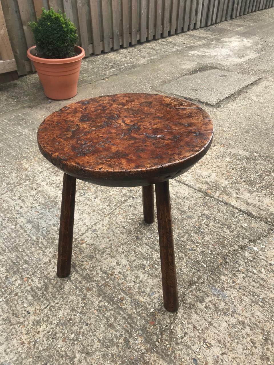 Rare Welsh West country Burr Elm Primitive cheese top cricket table dating from mid 18th century.  Glorious highly figured burr elm 2 3/4