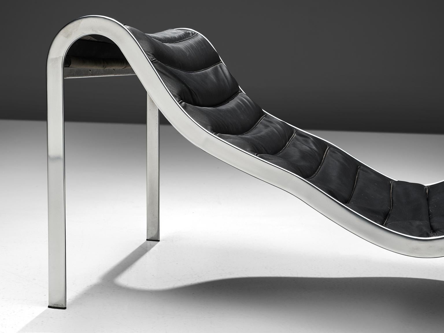 Mid-20th Century Rare 'Whist' Chaise Longue in Black Leather by Olivier Mourgue