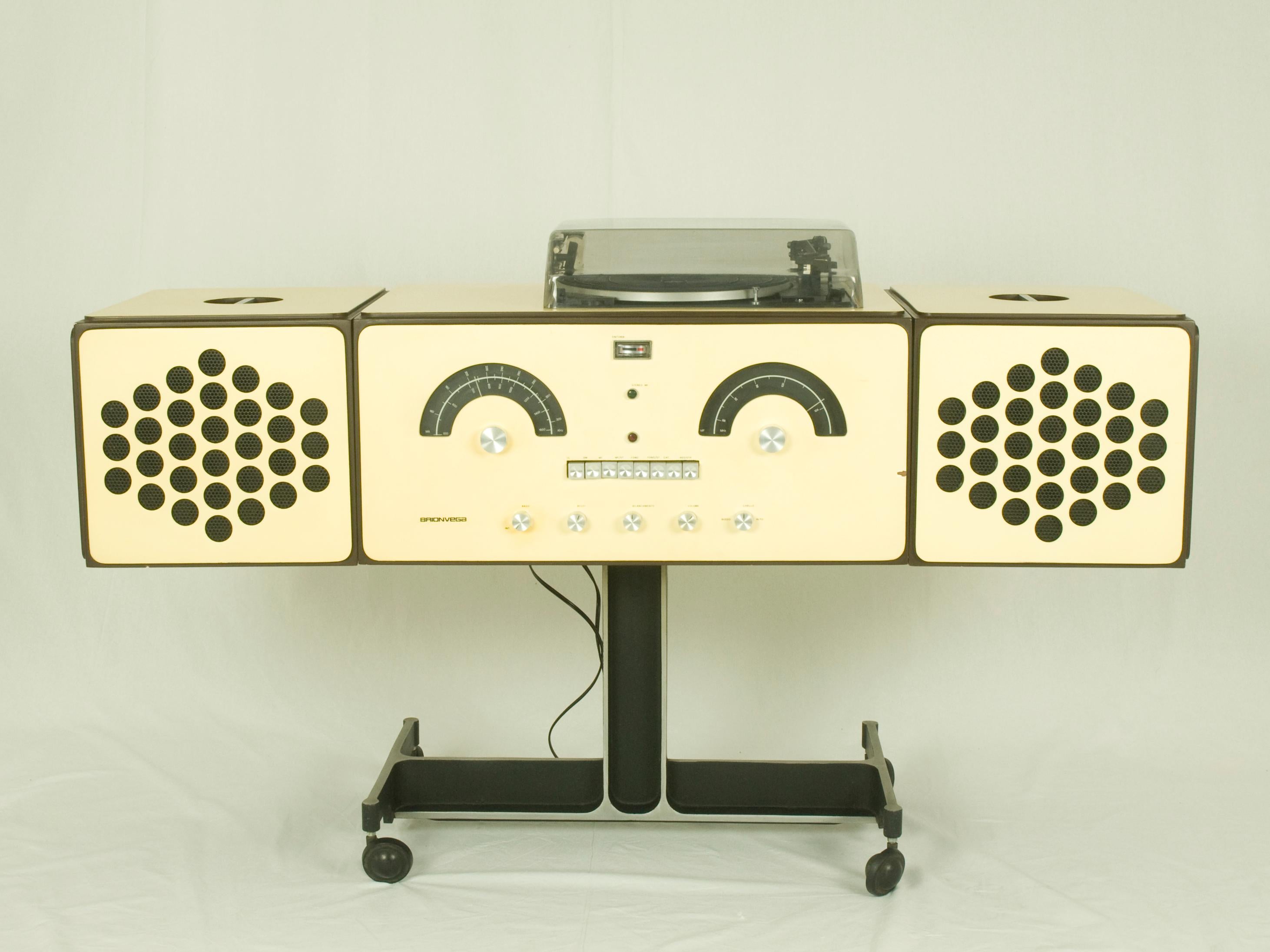 Rare Achille & Pier Giacomo Castiglioni Stereo System Model 