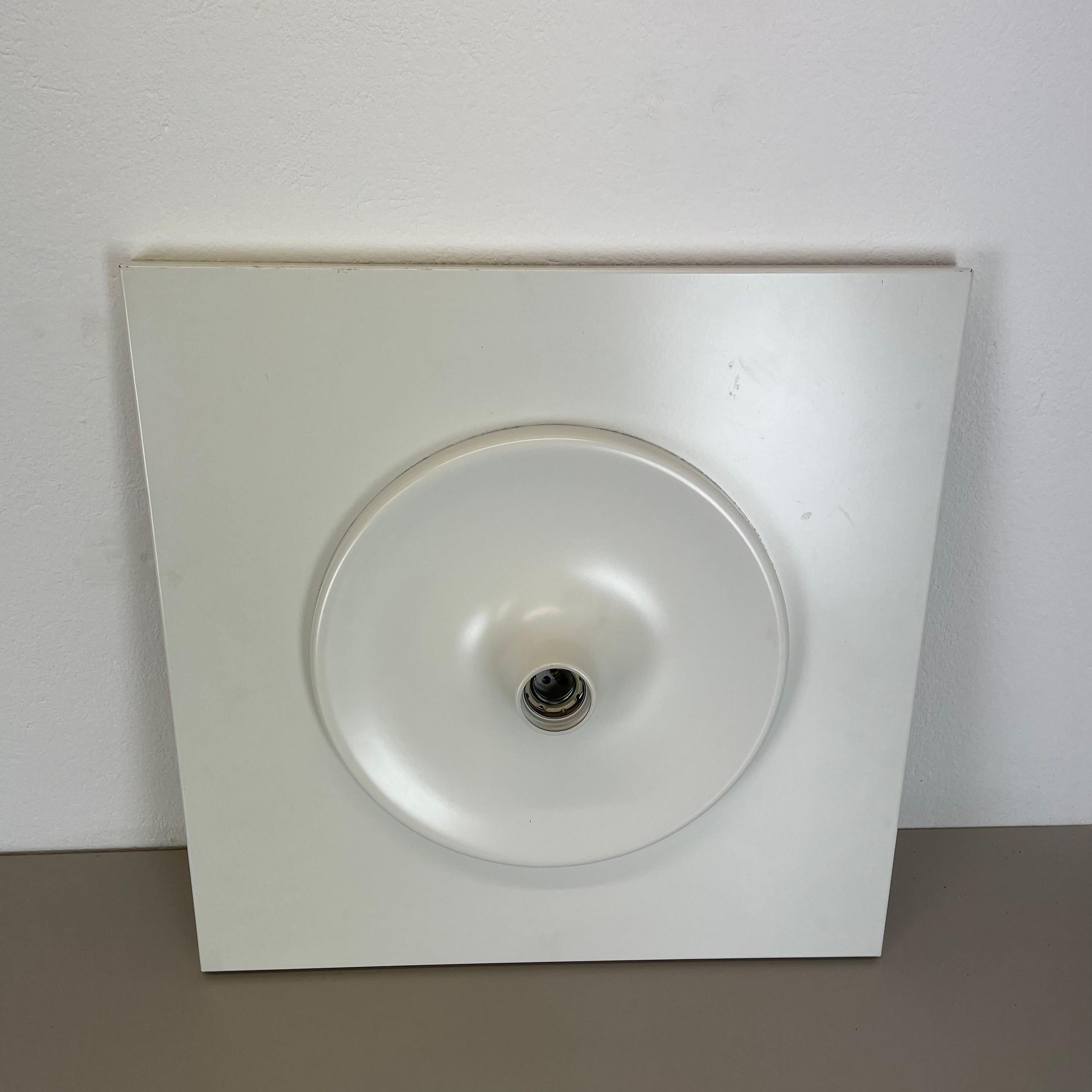 Rare White Xxl Wall Light Panel Element, Germany 1980s In Good Condition For Sale In Kirchlengern, DE