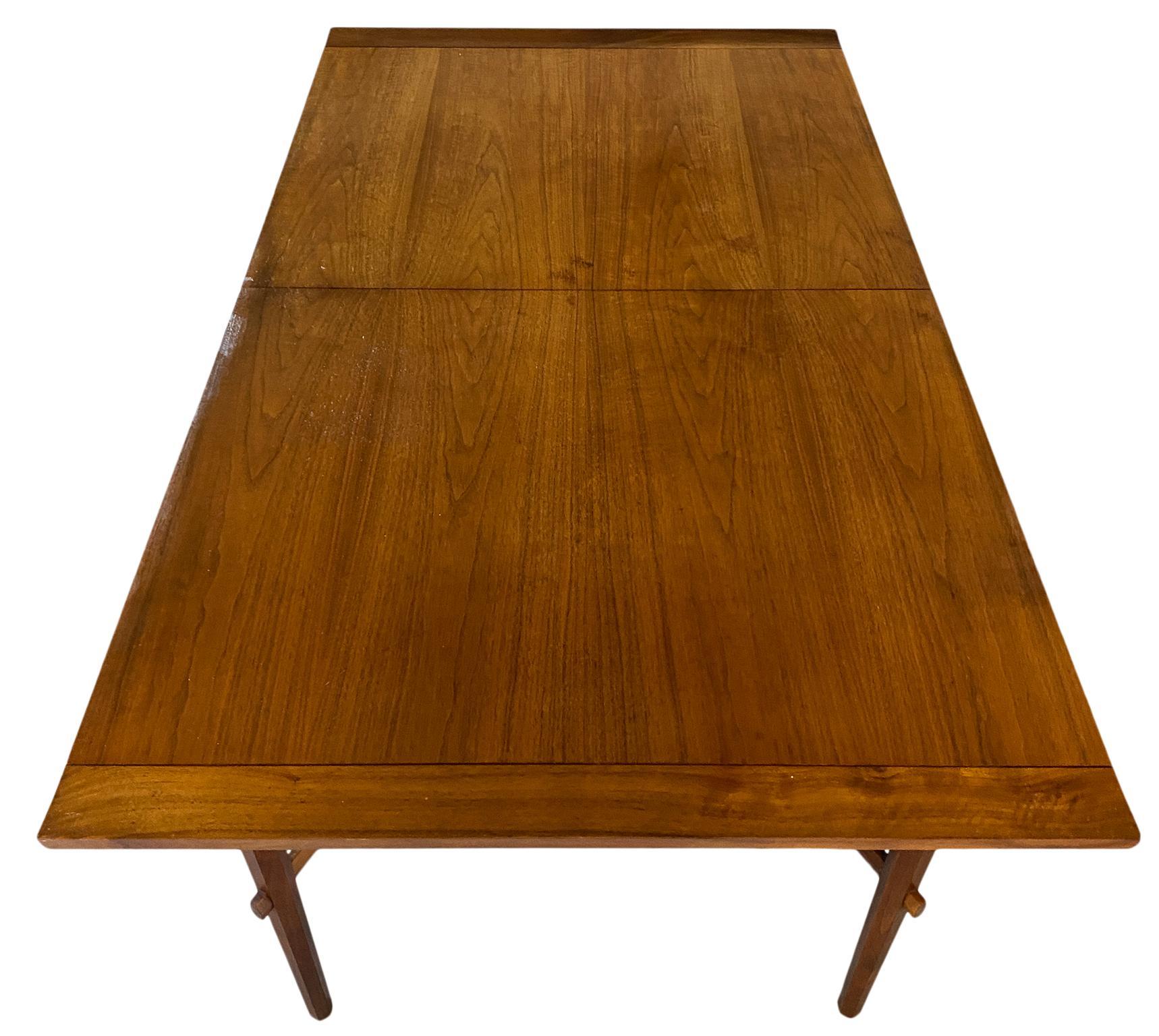 American Rare Widdicomb Mueller Walnut Dining Table Attributed to George Nakashima For Sale
