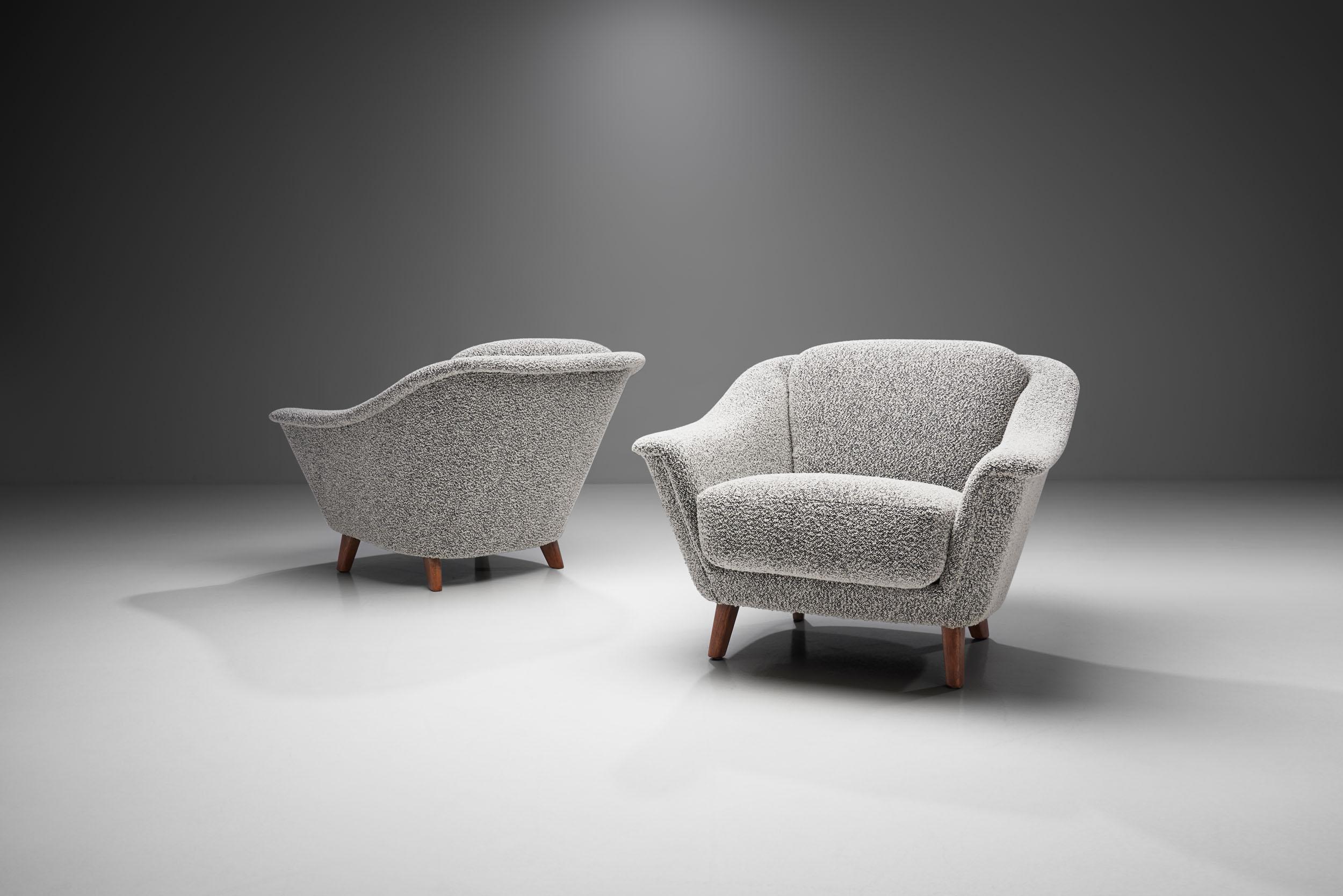 Late 20th Century Rare Wilhelm Knoll Lounge Chairs in Bouclé, Germany, 1970s