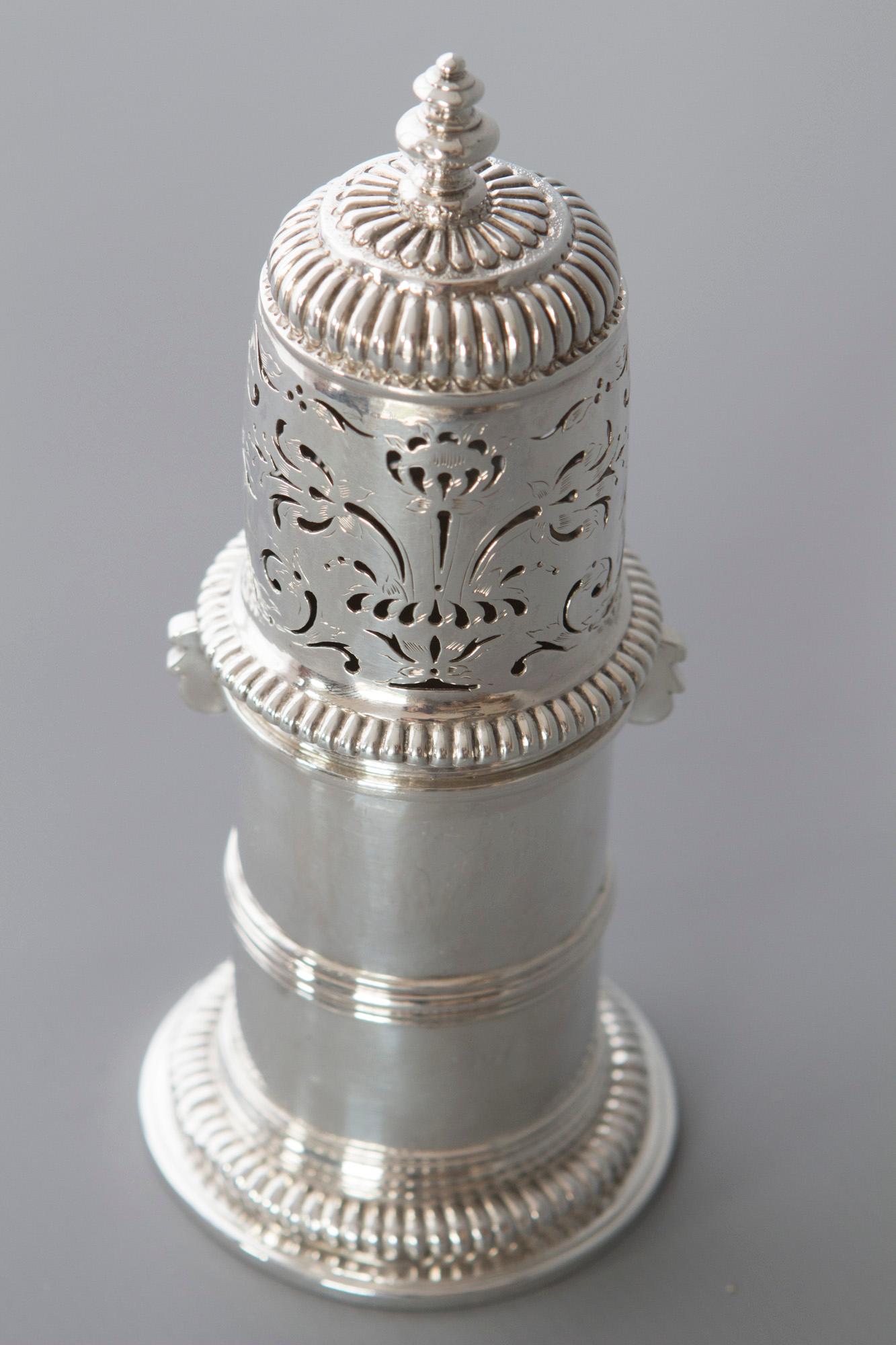 Rare William III Britannia Silver Lighthouse Caster, London, 1698 by Joseph Ward 5