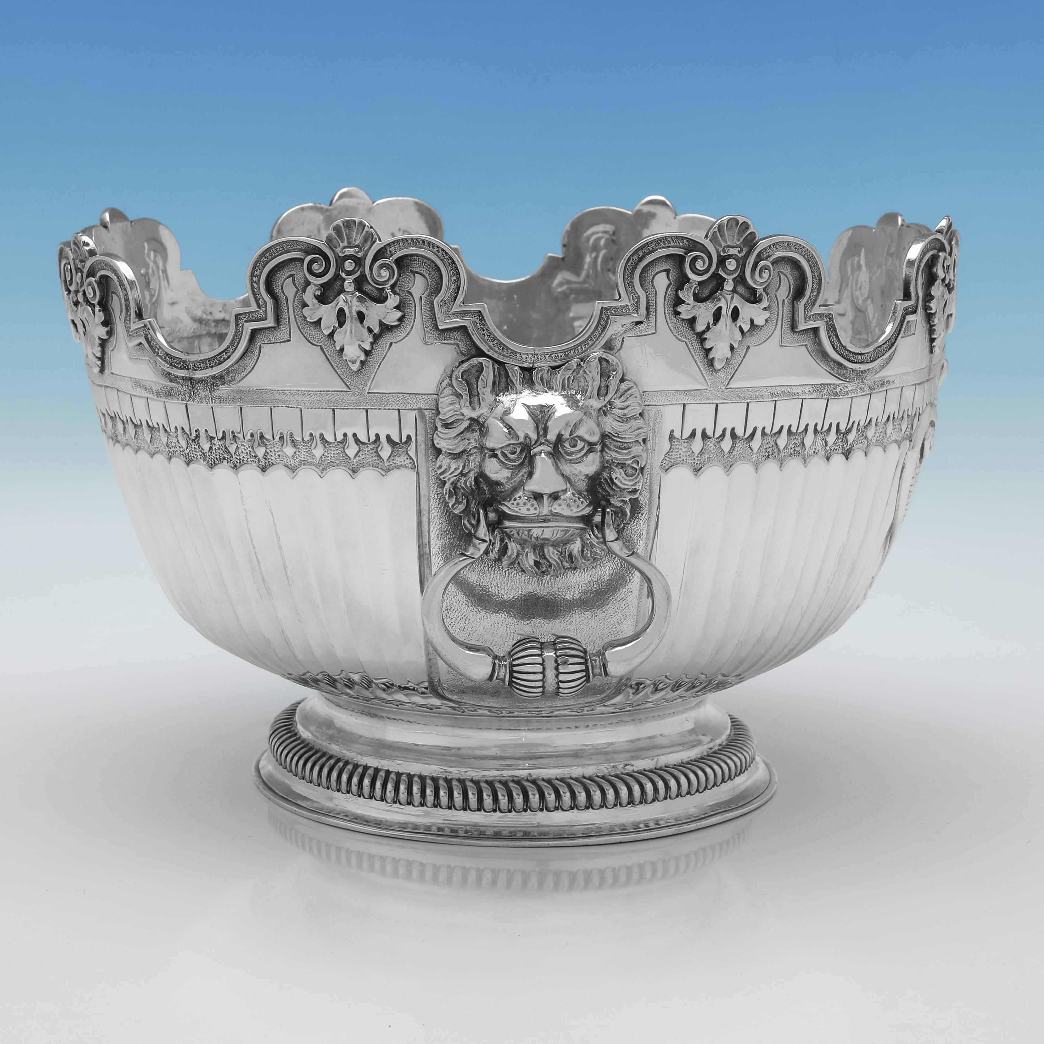 Raro cuenco Monteith de plata de ley de Guillermo III, Londres 1700 Guillermo y María en venta