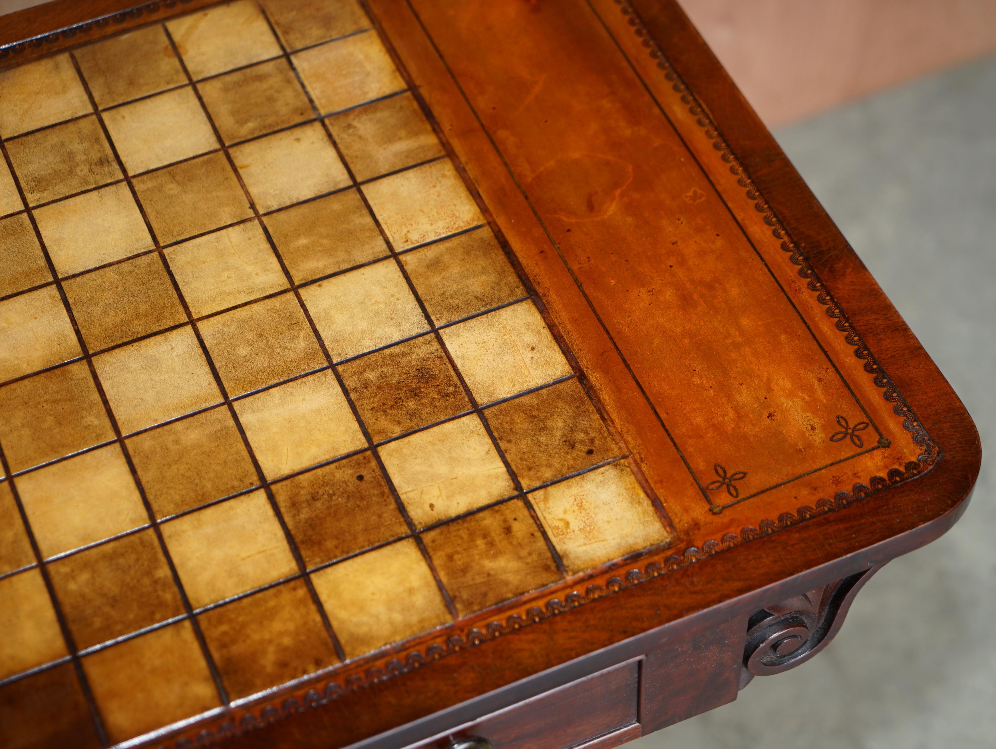 Rare William IV Hardwood Occasional Table with Brown Leather Chess Games Top For Sale 1