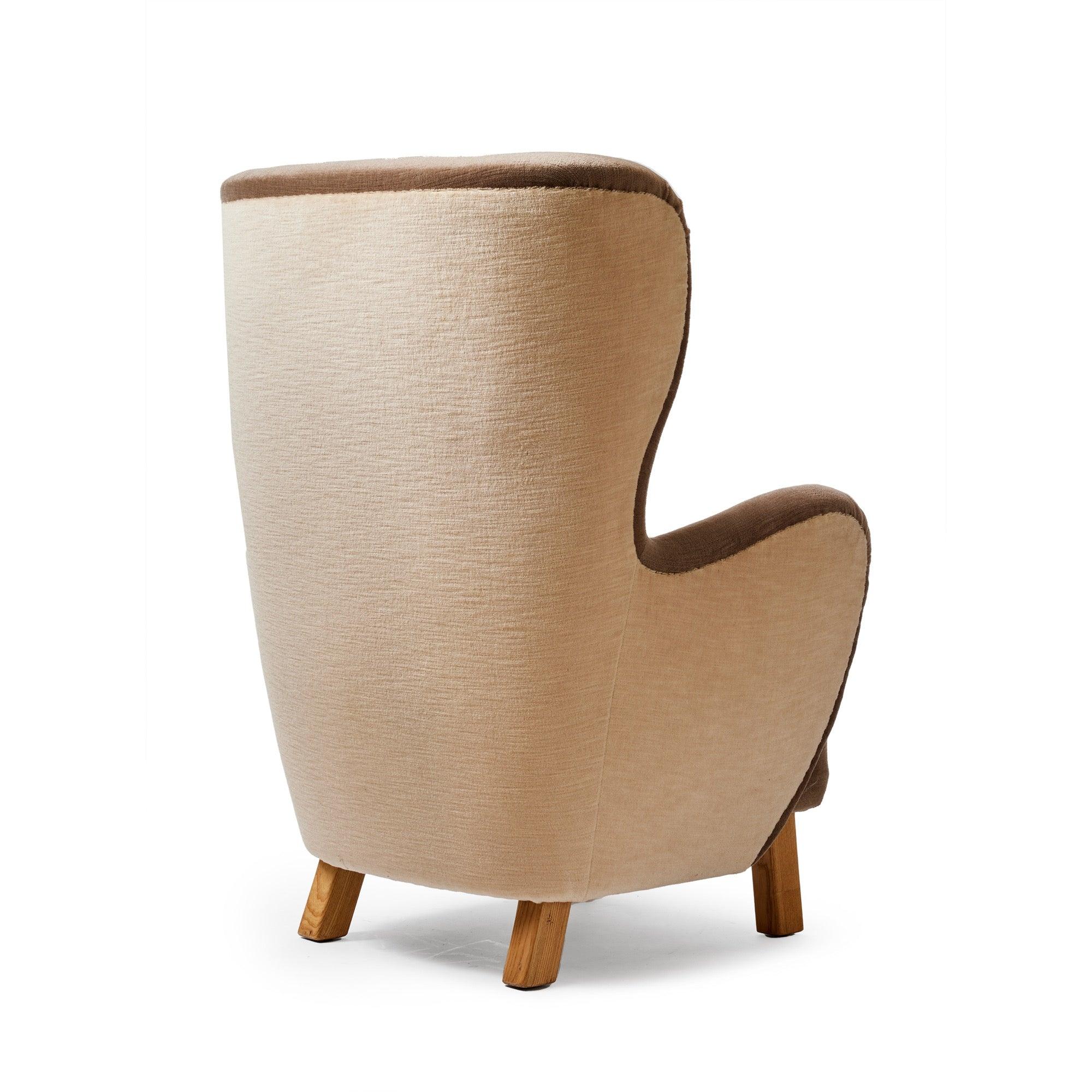 Danois Chaise rare à dossier à ailes de Kay Fisker en vente
