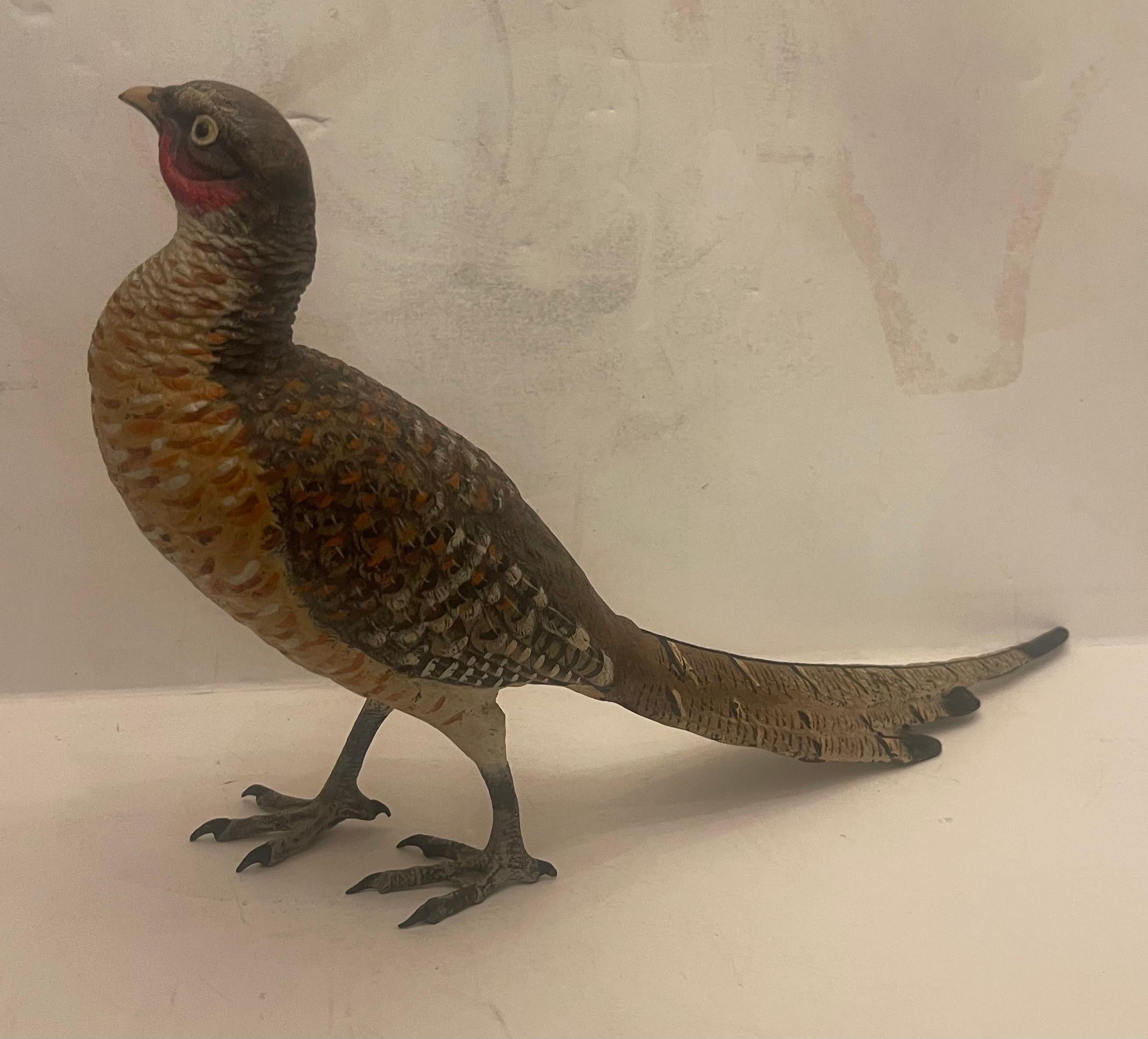 Bronzo Rara e meravigliosa scultura di fagiano di grandi dimensioni in bronzo austriaco dipinta a freddo di Carl Kauba in vendita