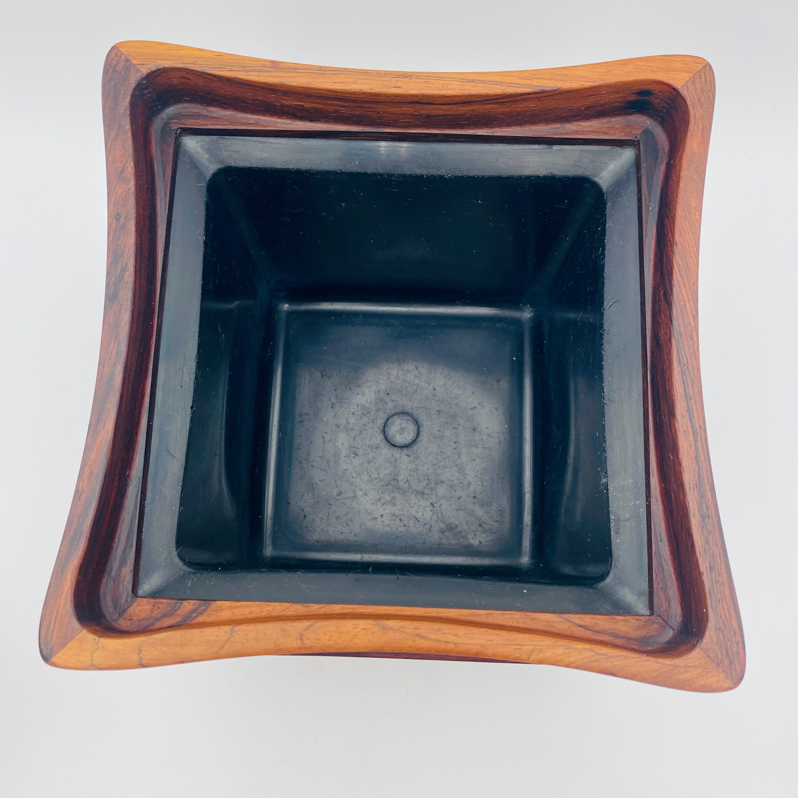 Cubitera de palisandro Rare Woods de Jens Quistgaard para Dansk en Bueno estado para la venta en San Juan Capistrano, CA