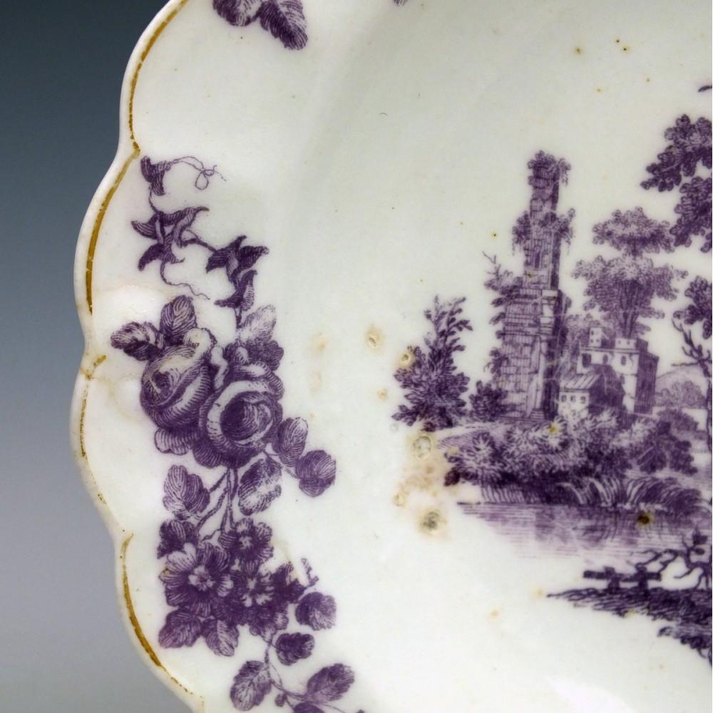 Rare Worcester Porcelain Puce Printed Classical Ruins Dessert Plate, circa 1765 In Good Condition In Forest Row, East Sussex