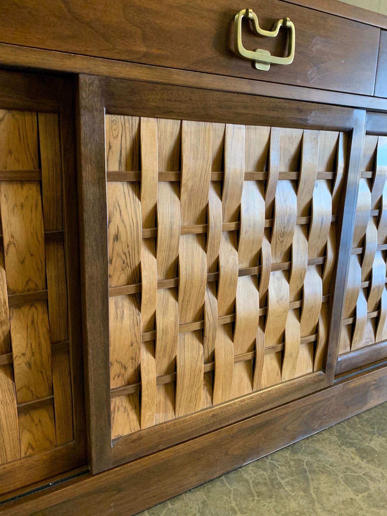 Rare Woven Front Cabinet by Edward Wormley for Dunbar 1