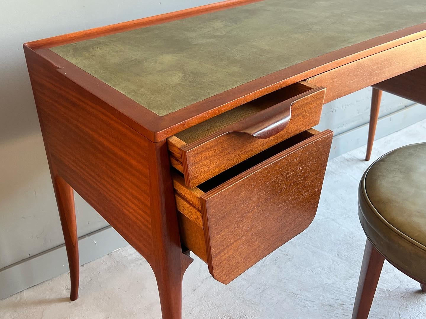Rare Writing Desk & Chair by Edward Wormley for Dunbar, Leather Top 2