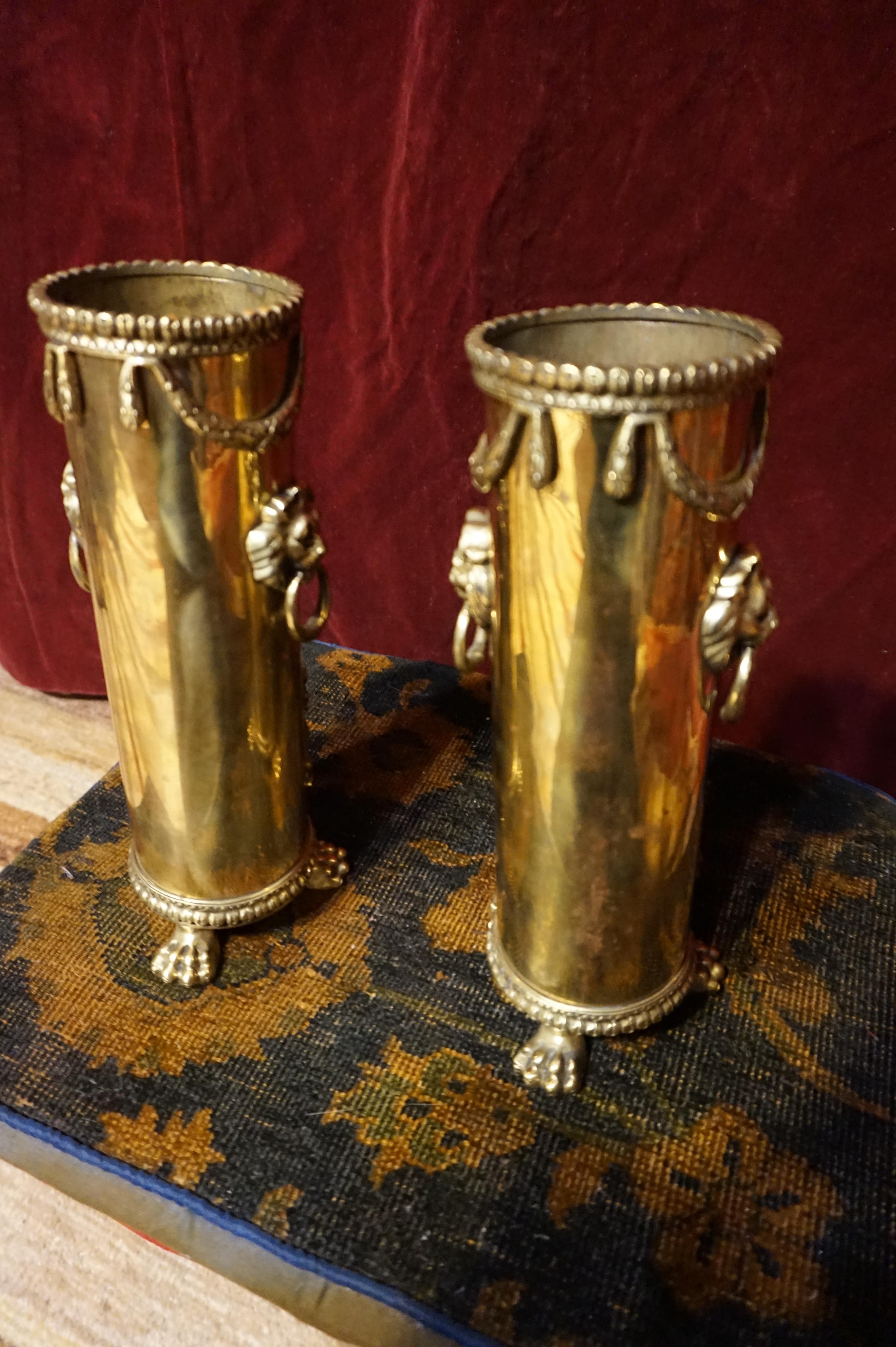 Rare WW1 1916 French Trench Art Solid Brass Shell Casing Vases with Lion Heads In Good Condition For Sale In Vancouver, British Columbia