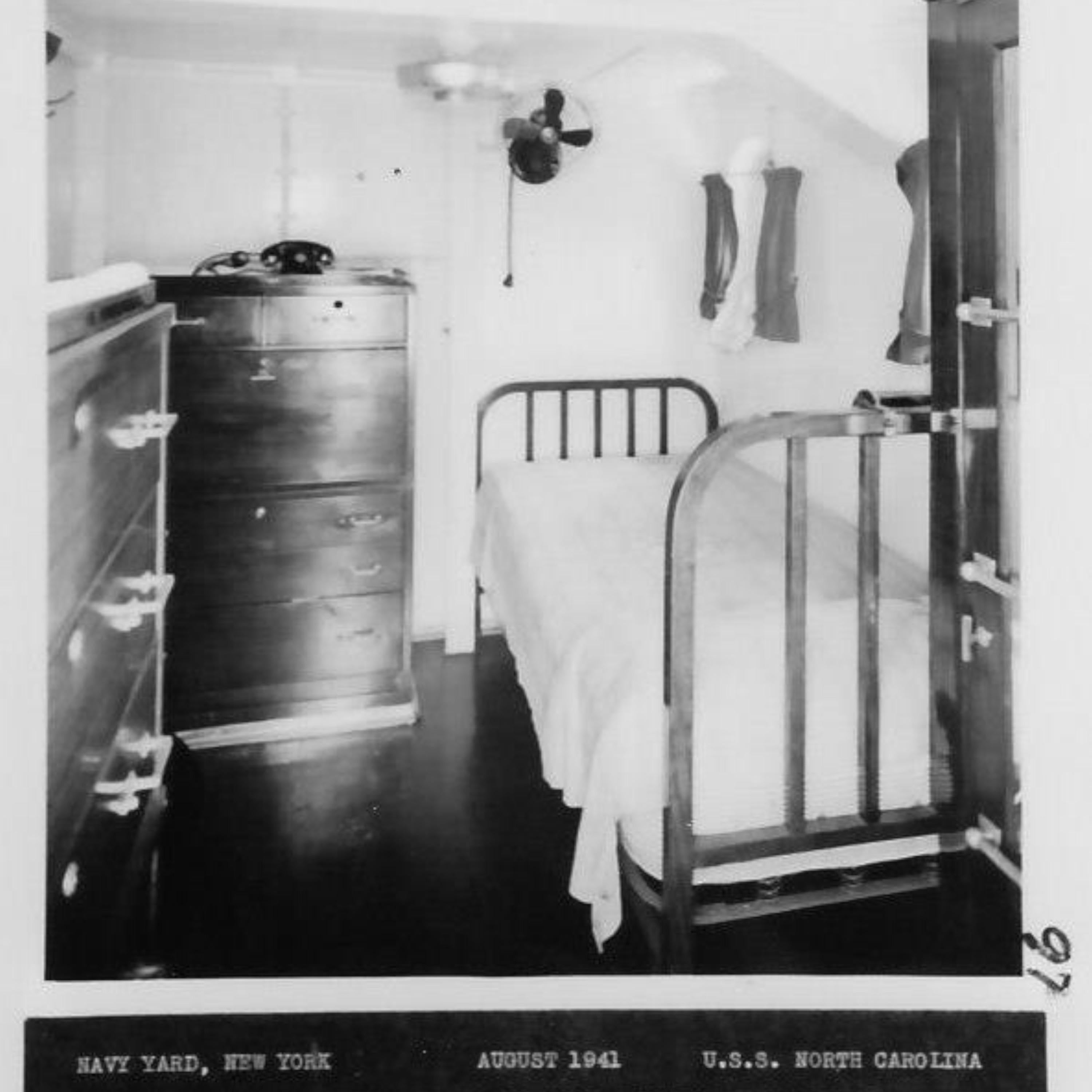 Rare WWII Era US Navy Battleship Officer's Quarters Aluminum Desk & Dresser Set  10