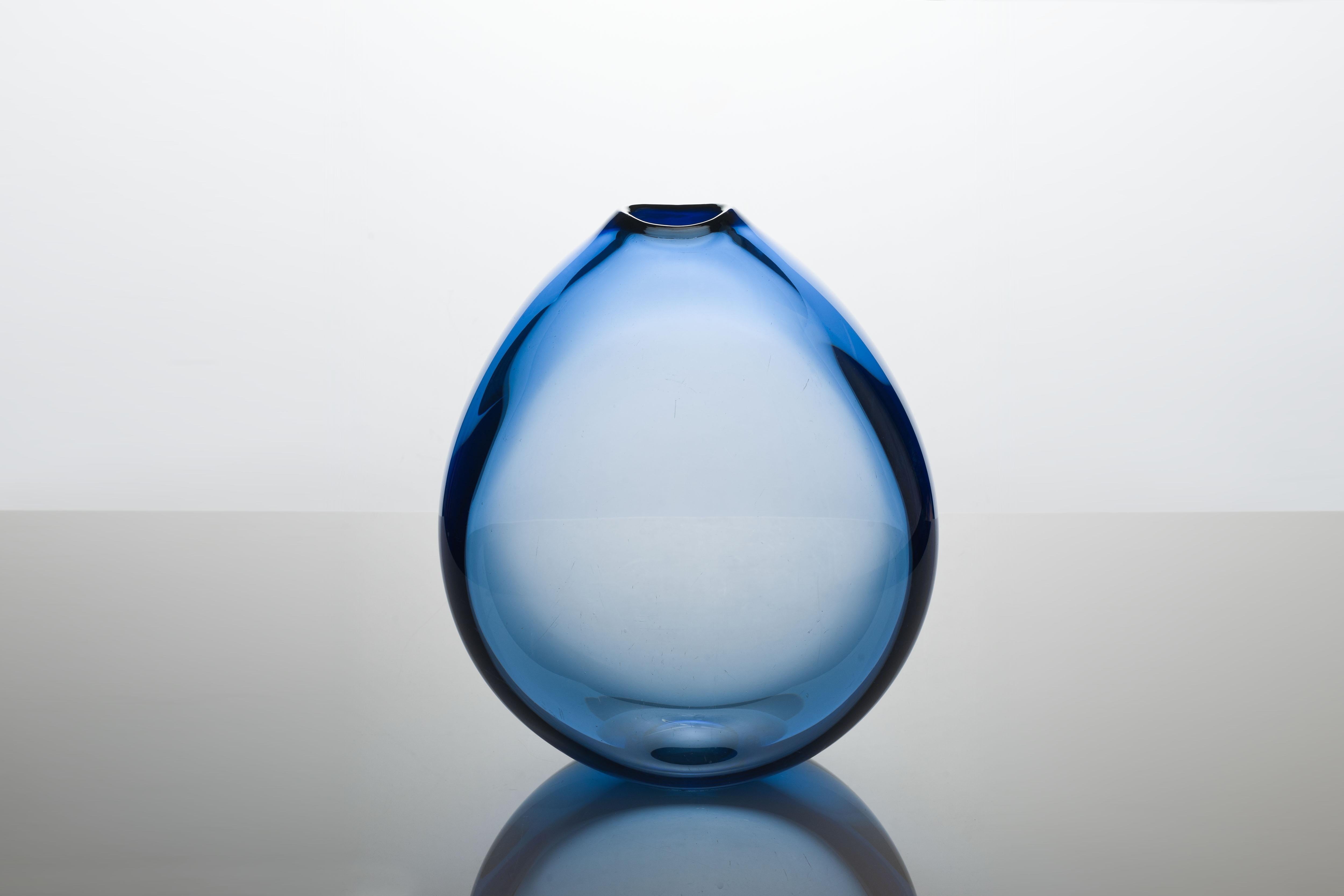Scandinavian Modern Rare XL Sapphire Blue 'Dråbe' /Drop Vase by Per Lütken, Holmegaard from 1959 For Sale