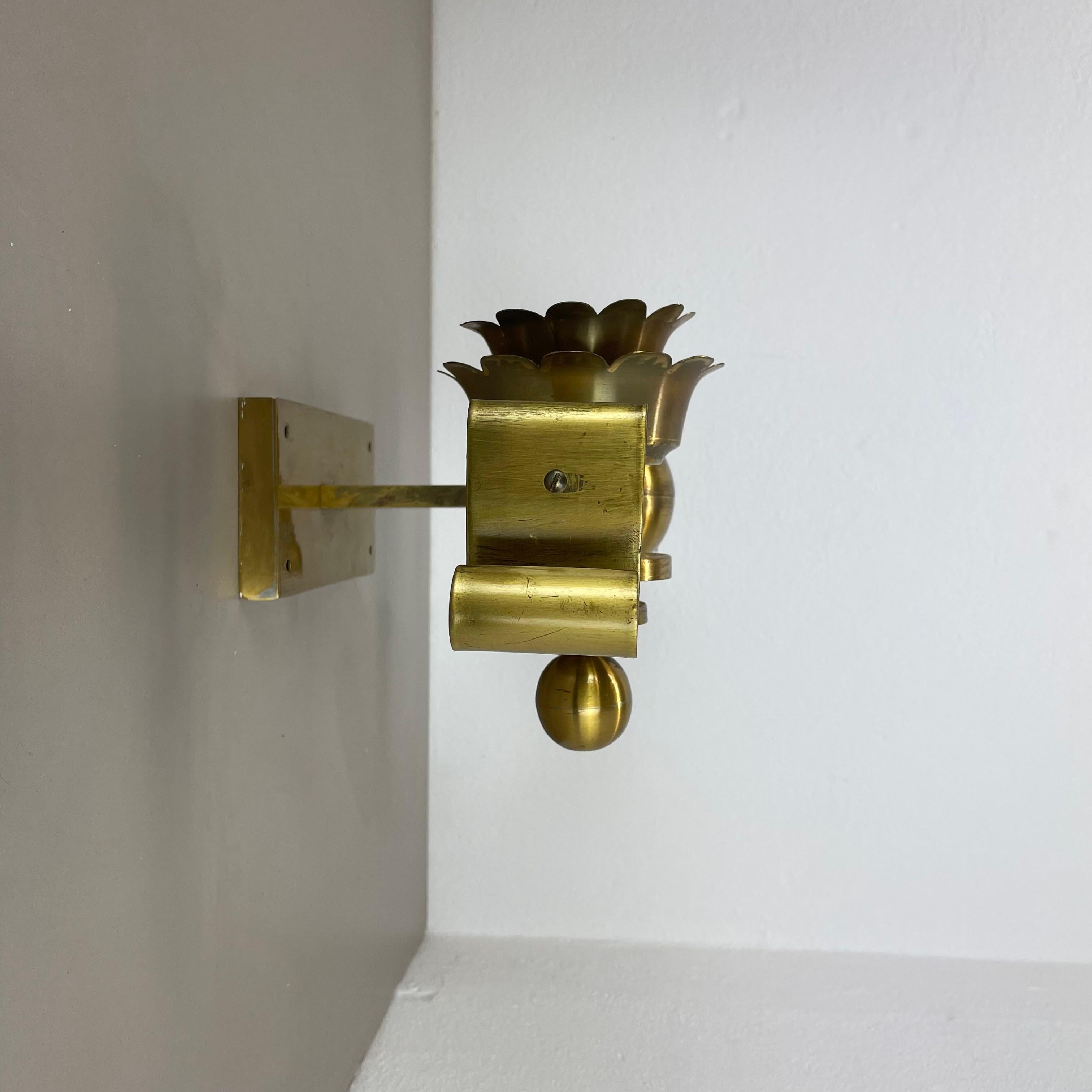20th Century rare xxl art deco 65cm solid Brass Stilnovo Style Theatre Wall Light Italy 1950s For Sale