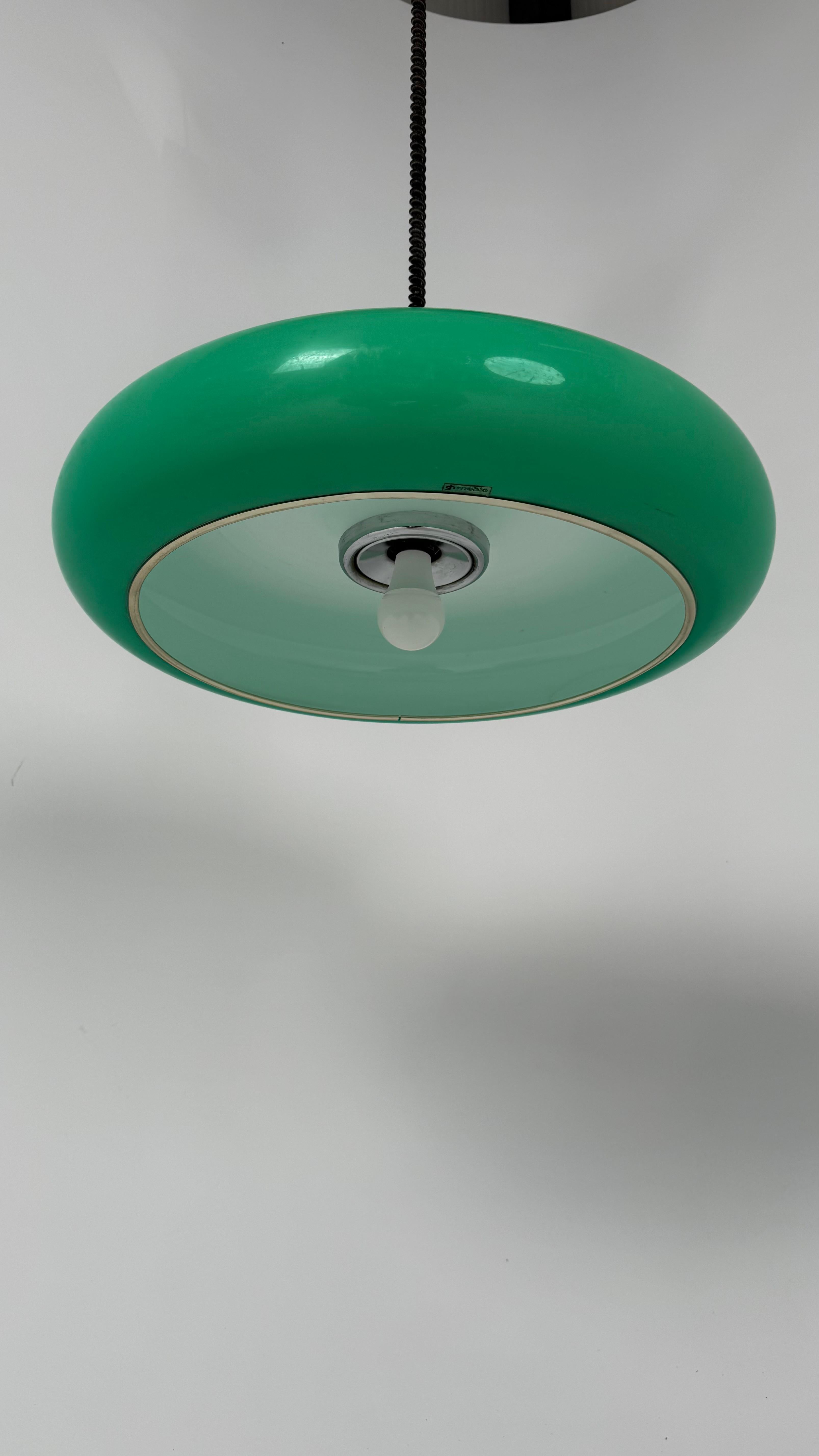 Rara lampada a sospensione Greene & Greene UFO di Guzzini XXL in vendita 1