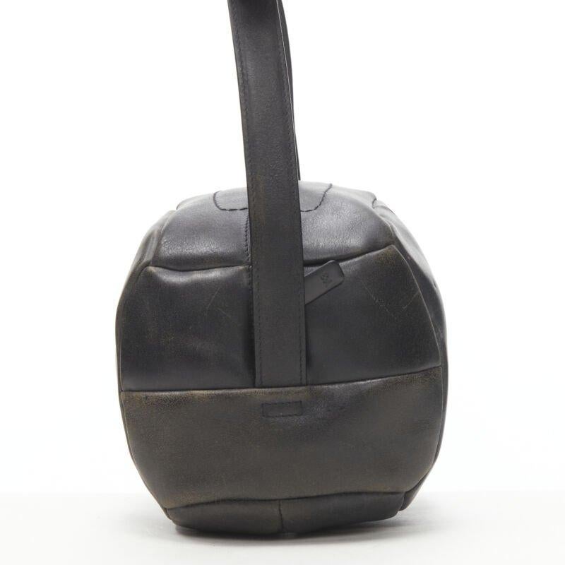 rare Y3 YOHJI YAMAMOTO ADIDAS volleyball distressed leather crossbody bag In Good Condition In Hong Kong, NT