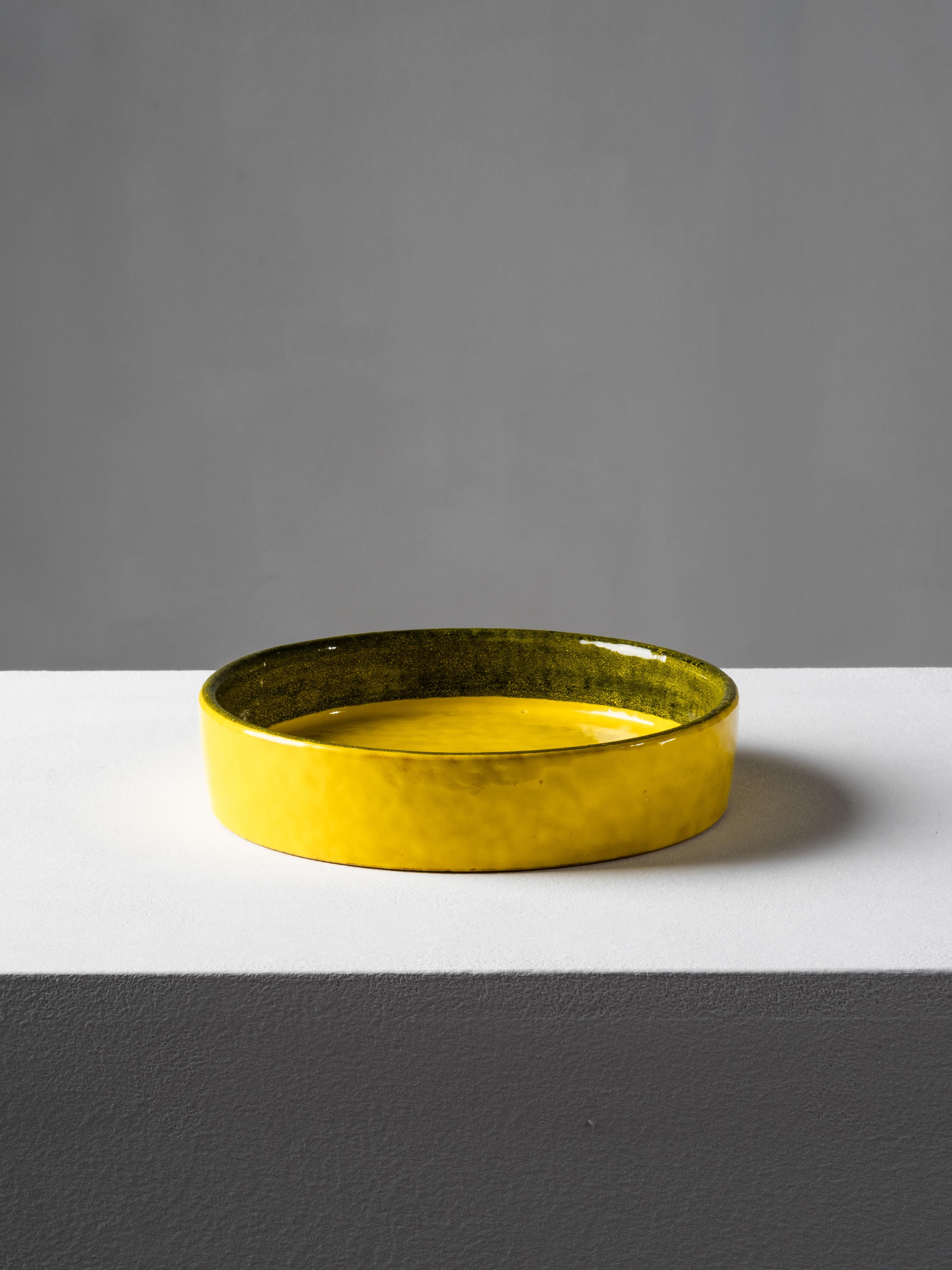 Seltene gelb glasierte Schale von Aldo Londi für Bitossi, Italien, 1960er Jahre im Zustand „Gut“ im Angebot in Karis, Nyland